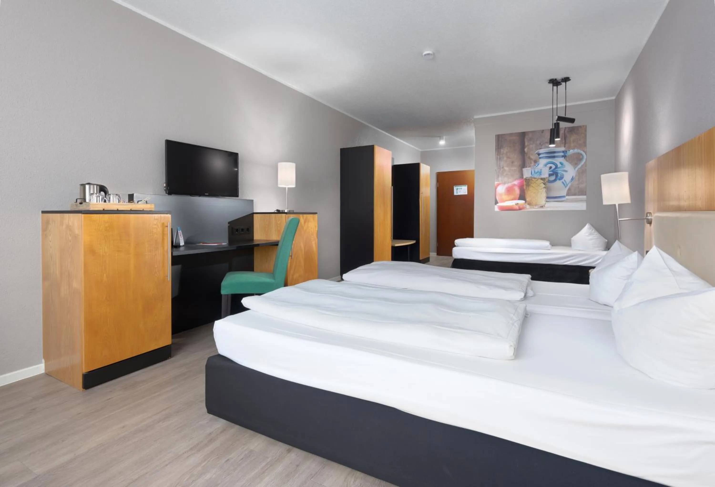 Photo of the whole room, Bed in Trip Inn Hotel Egelsbach Frankfurt