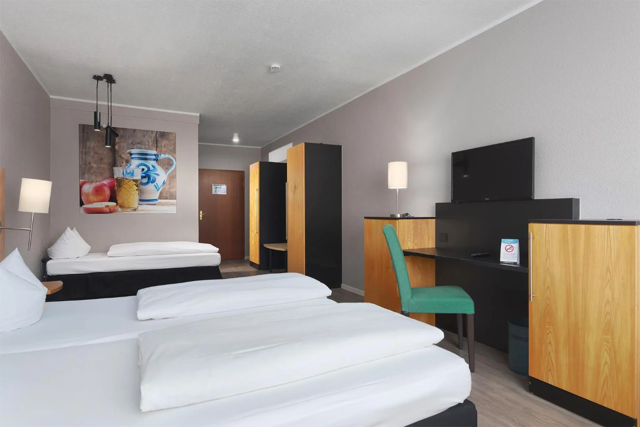 Photo of the whole room, Bed in Trip Inn Hotel Egelsbach Frankfurt