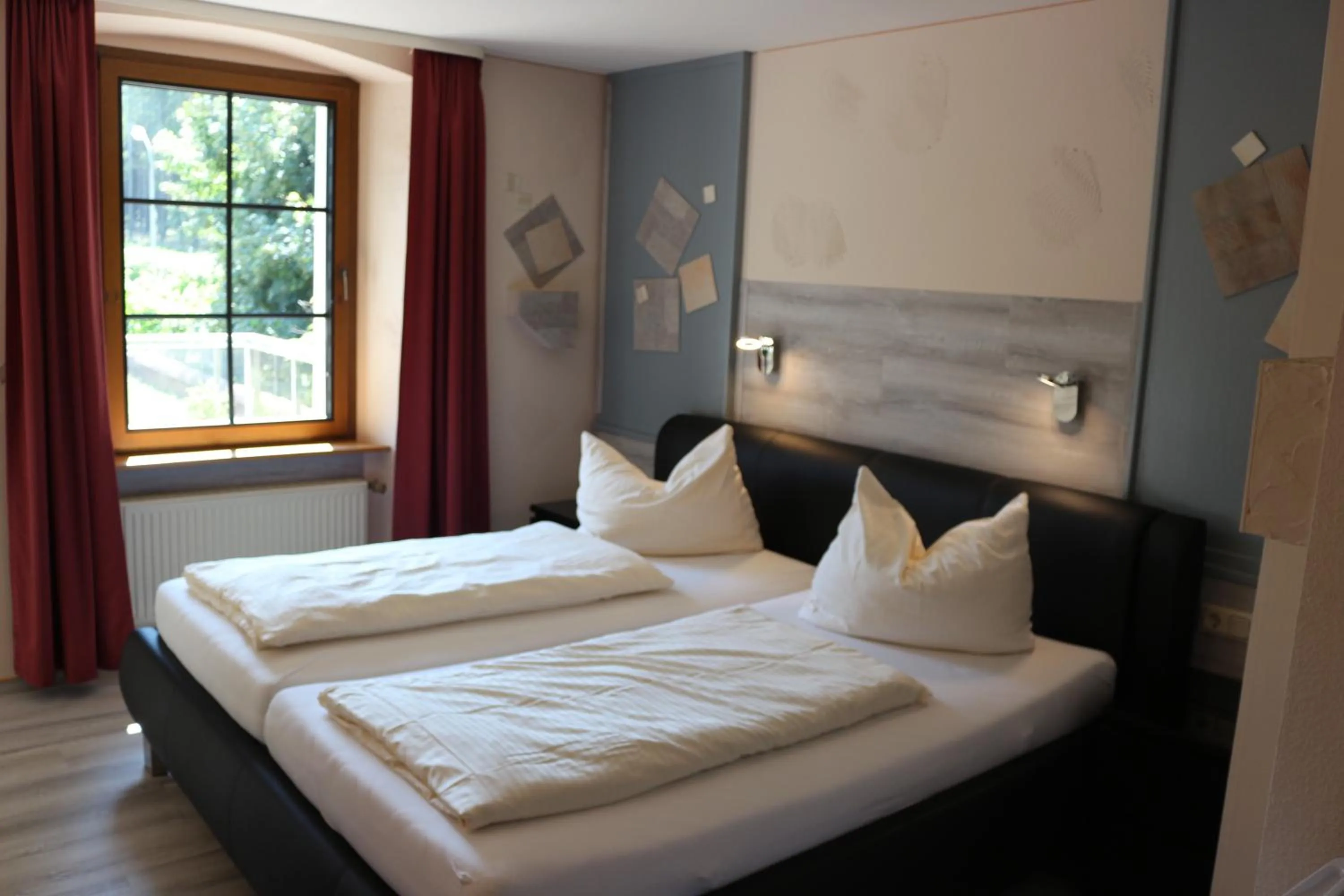 Photo of the whole room, Bed in Waldgasthaus am Schwarzenbruch
