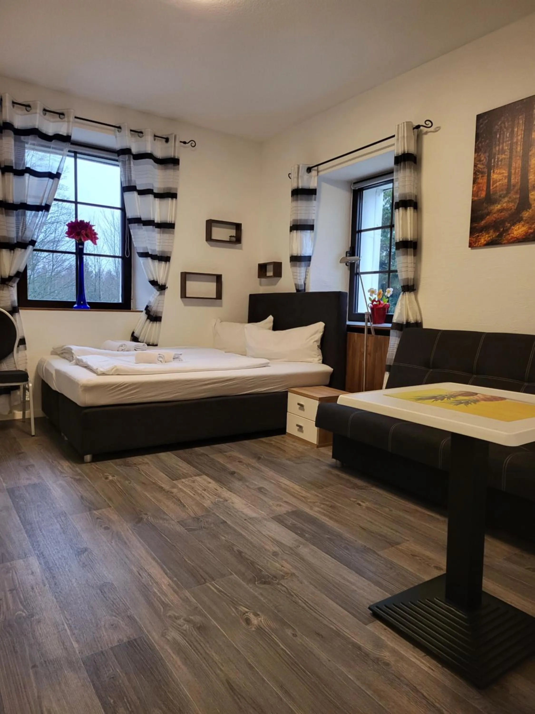 Bedroom, Bed in Waldgasthaus am Schwarzenbruch