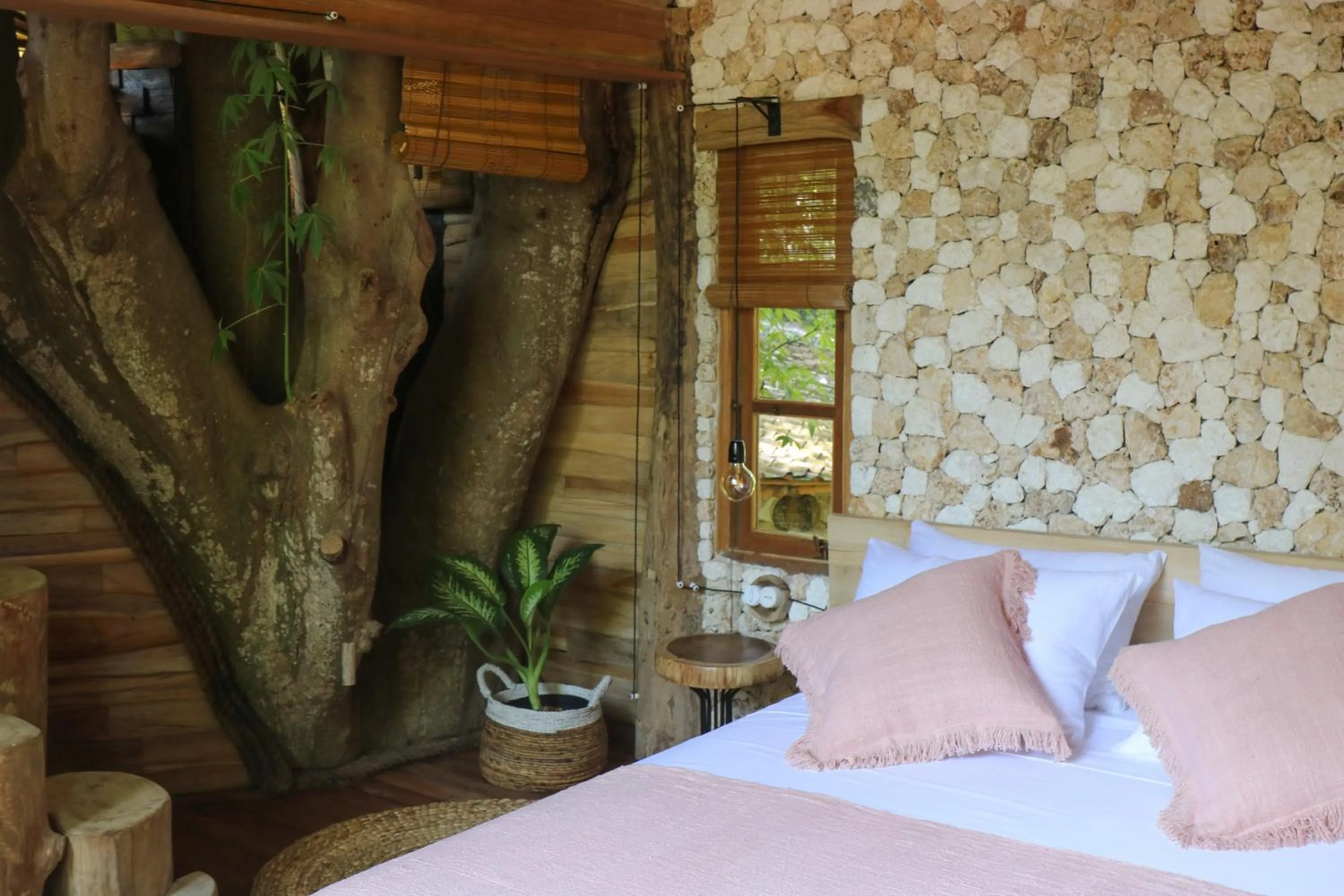 Bedroom, Bed in Roots Tree House