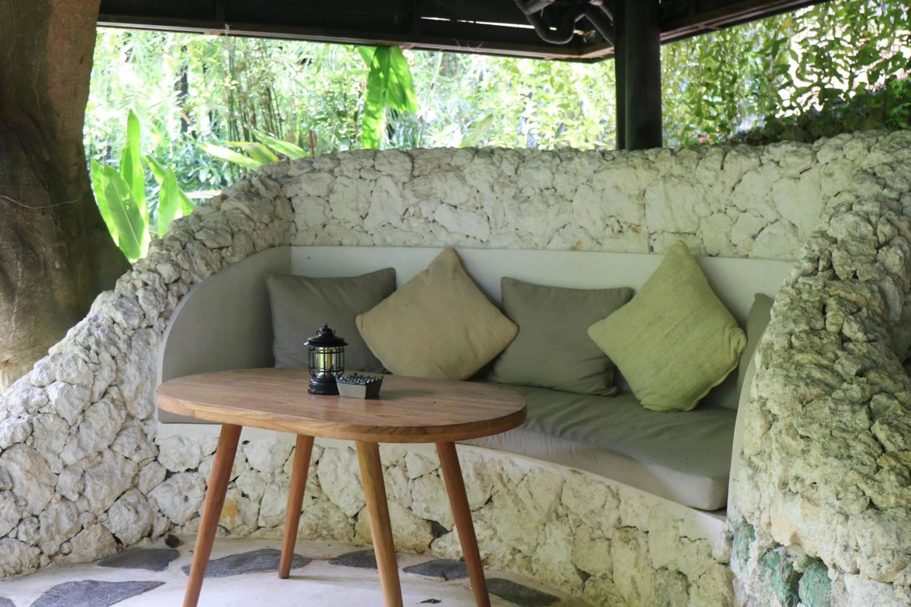Patio in Roots Tree House