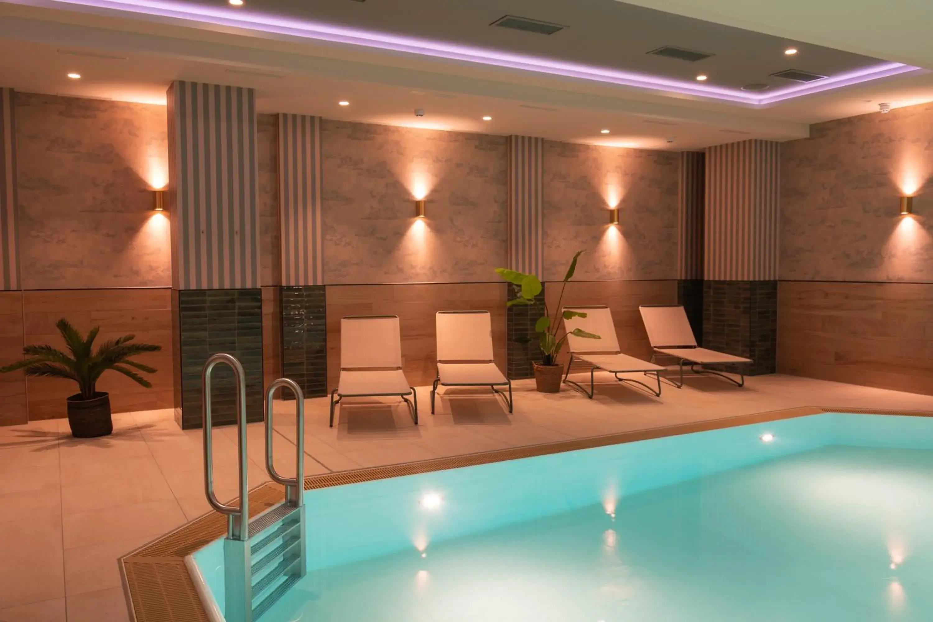 Swimming pool in Van der Valk Hotel Hildesheim Swimming pool in Van der Valk Hotel Hildesheim