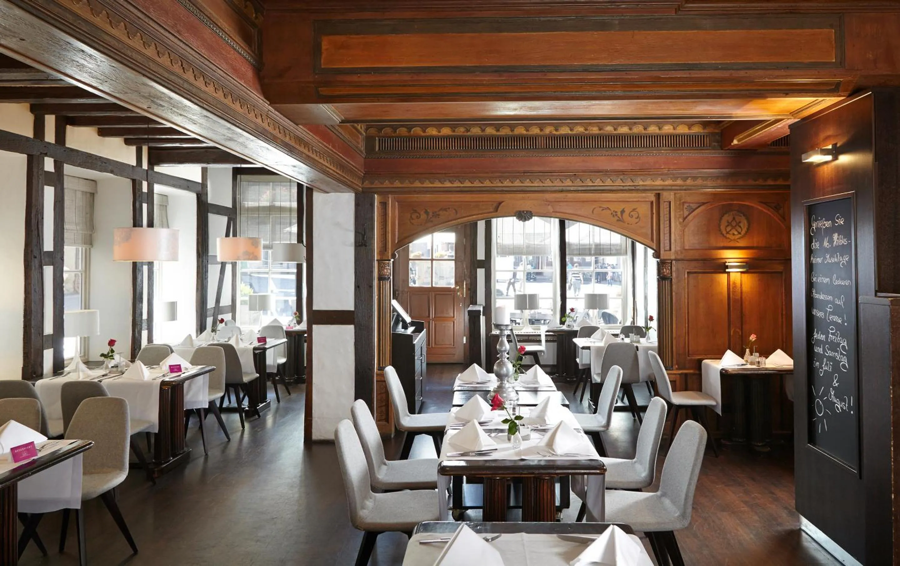 Restaurant/places to eat in Van der Valk Hotel Hildesheim