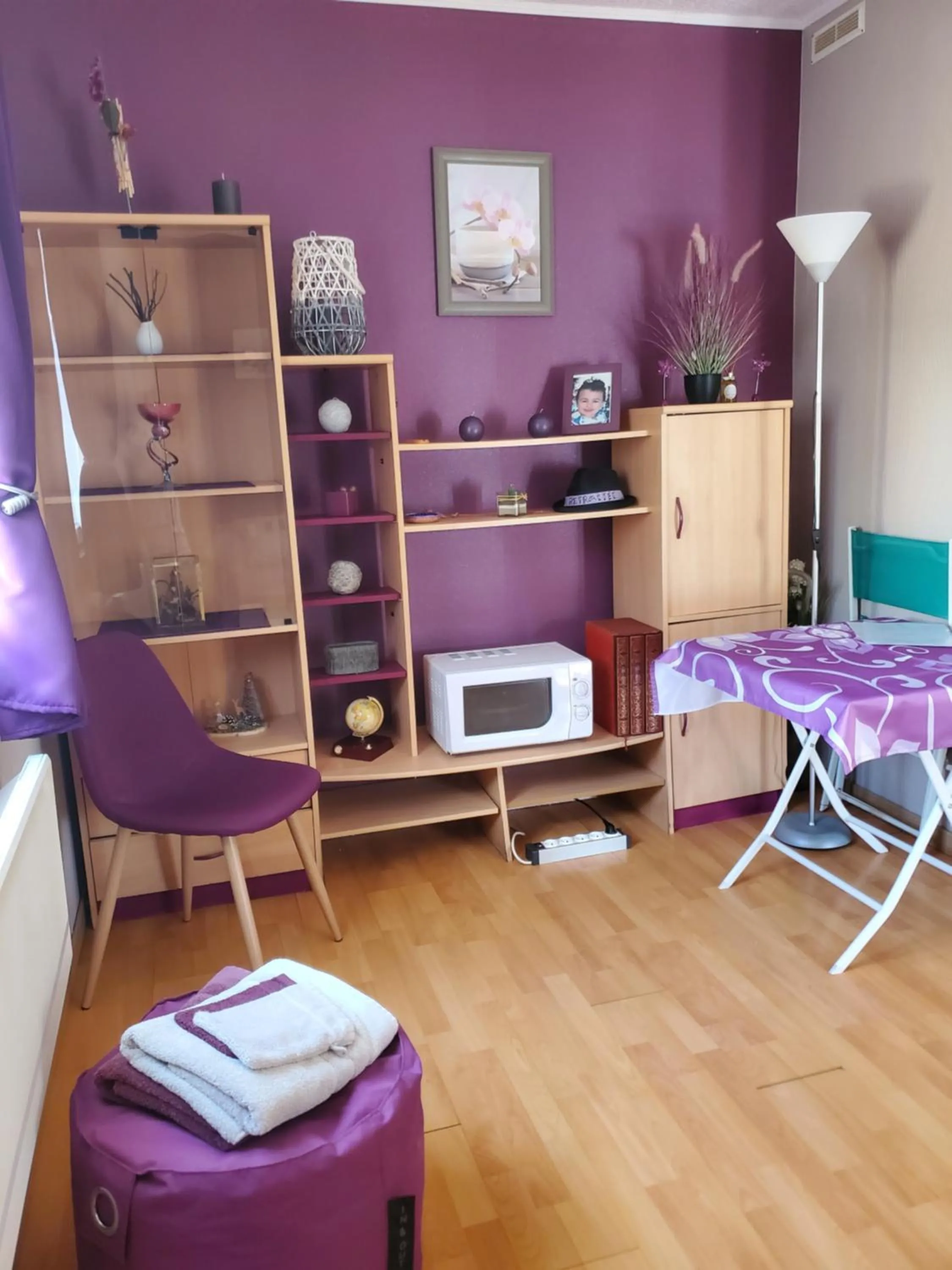 Photo of the whole room in " Chez NADOU " 2 Chambres d' Hôtes dans maison indépendante à 4 Kms d'Uzès