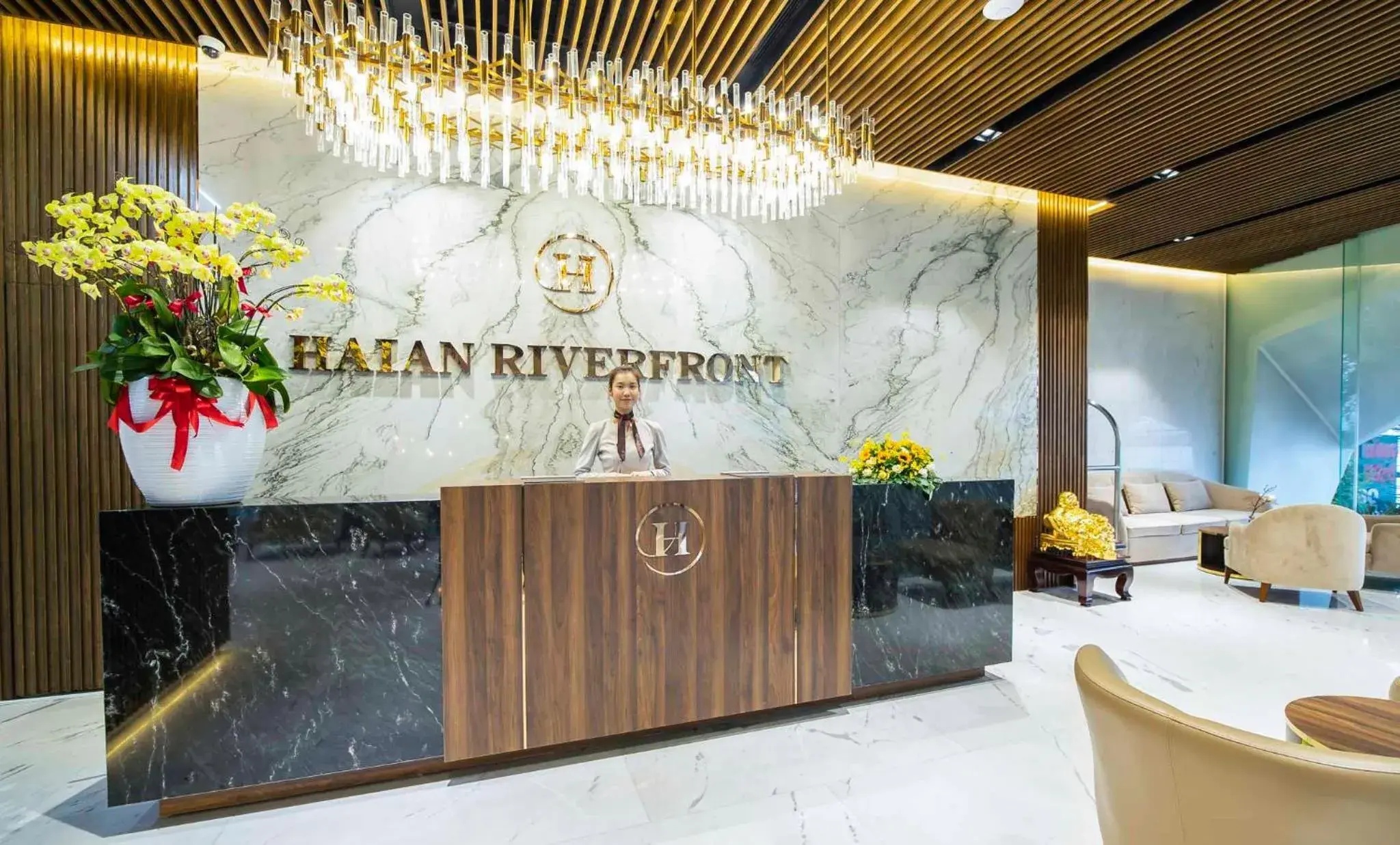 Lobby or reception in HAIAN Riverfront Hotel Da Nang Lobby or reception in HAIAN Riverfront Hotel Da Nang