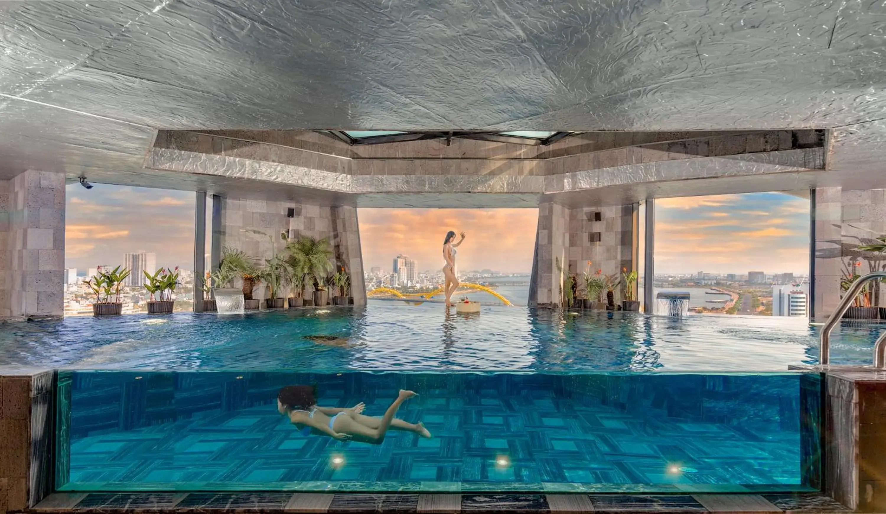 Swimming pool in HAIAN Riverfront Hotel Da Nang Swimming pool in HAIAN Riverfront Hotel Da Nang