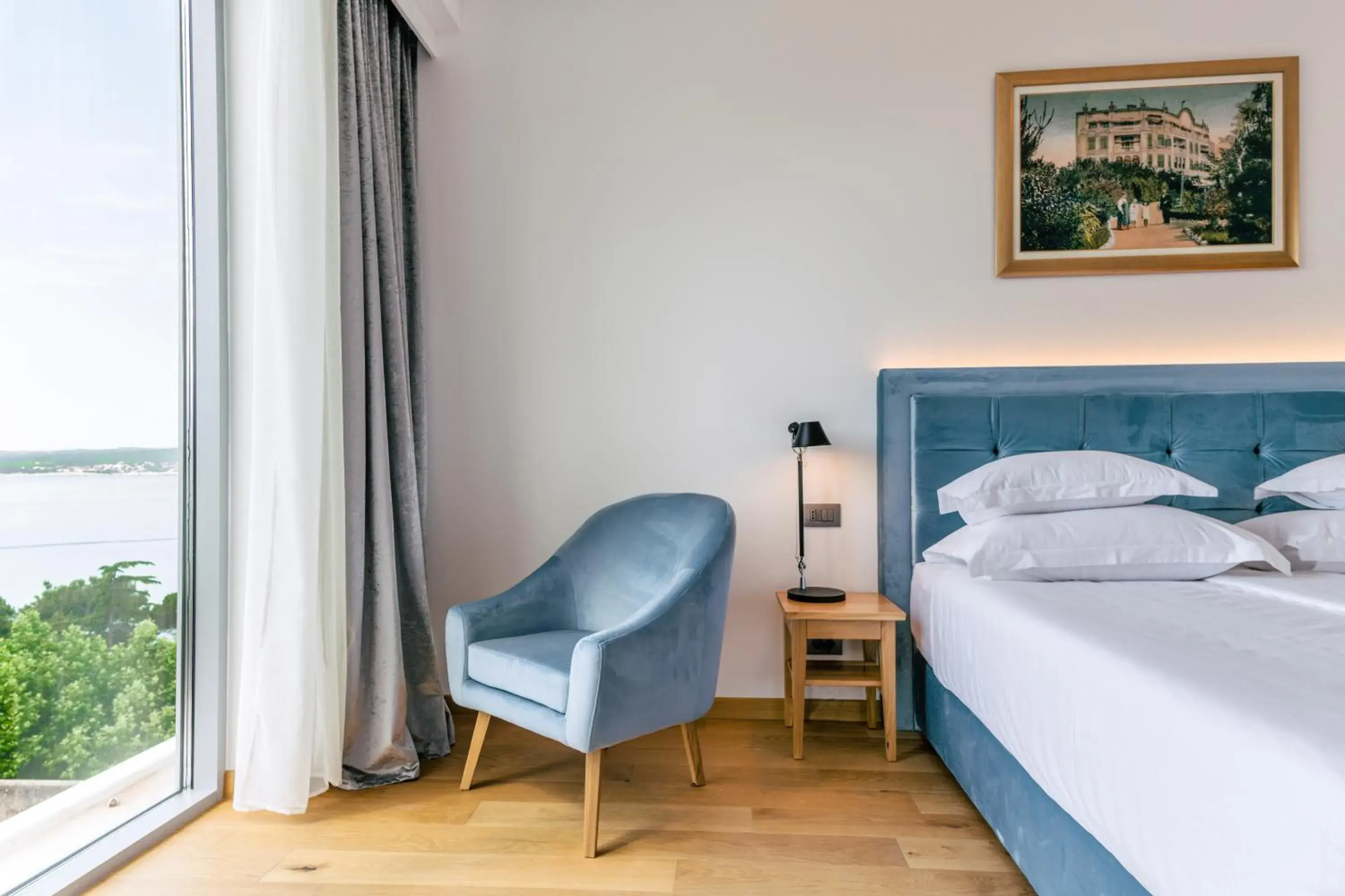 Bed in Hotel Miramare Bed in Hotel Miramare