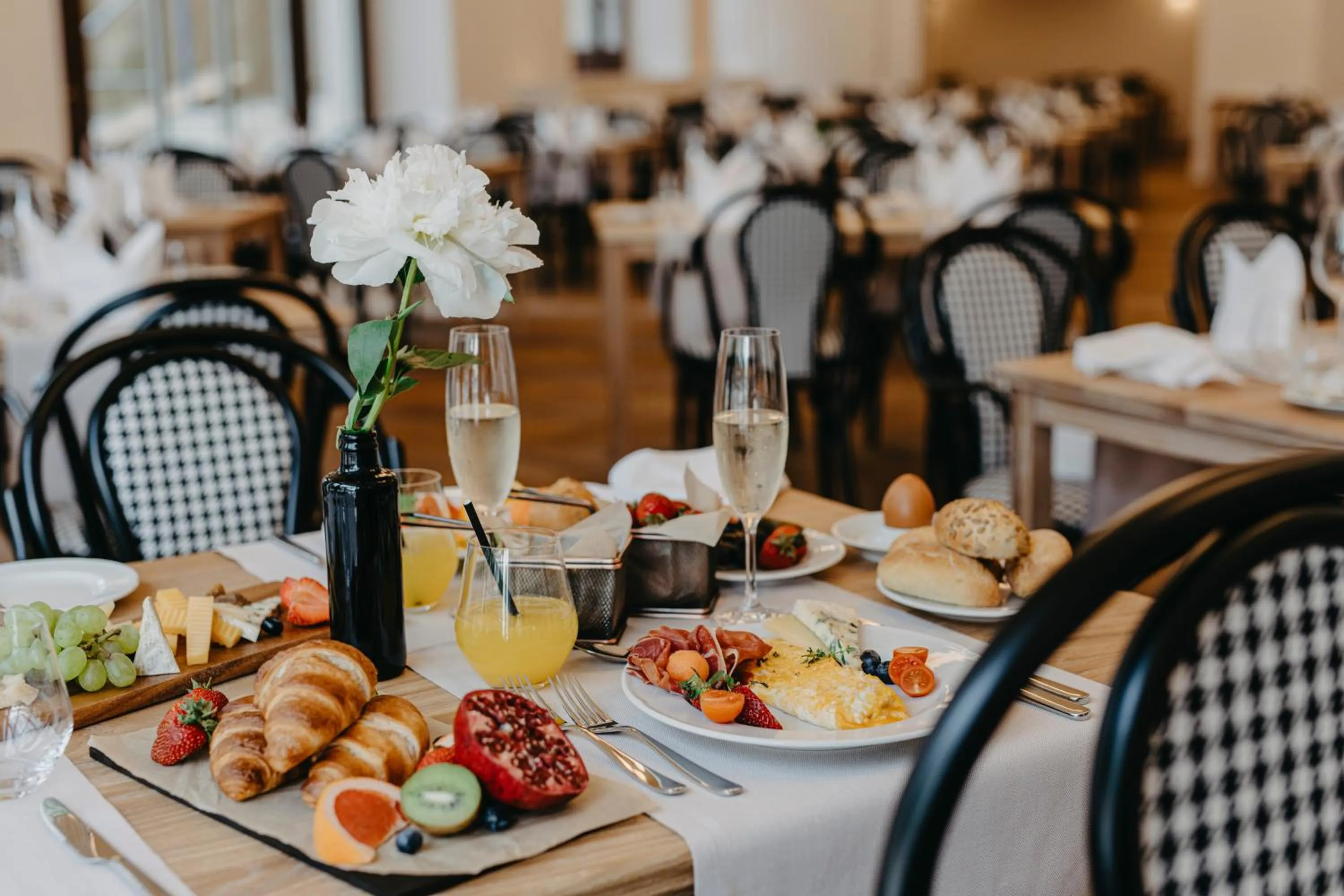 Buffet breakfast in Hotel Miramare