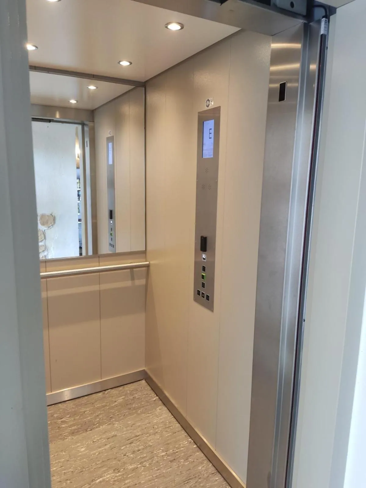 elevator in Rittergut Dröschkau