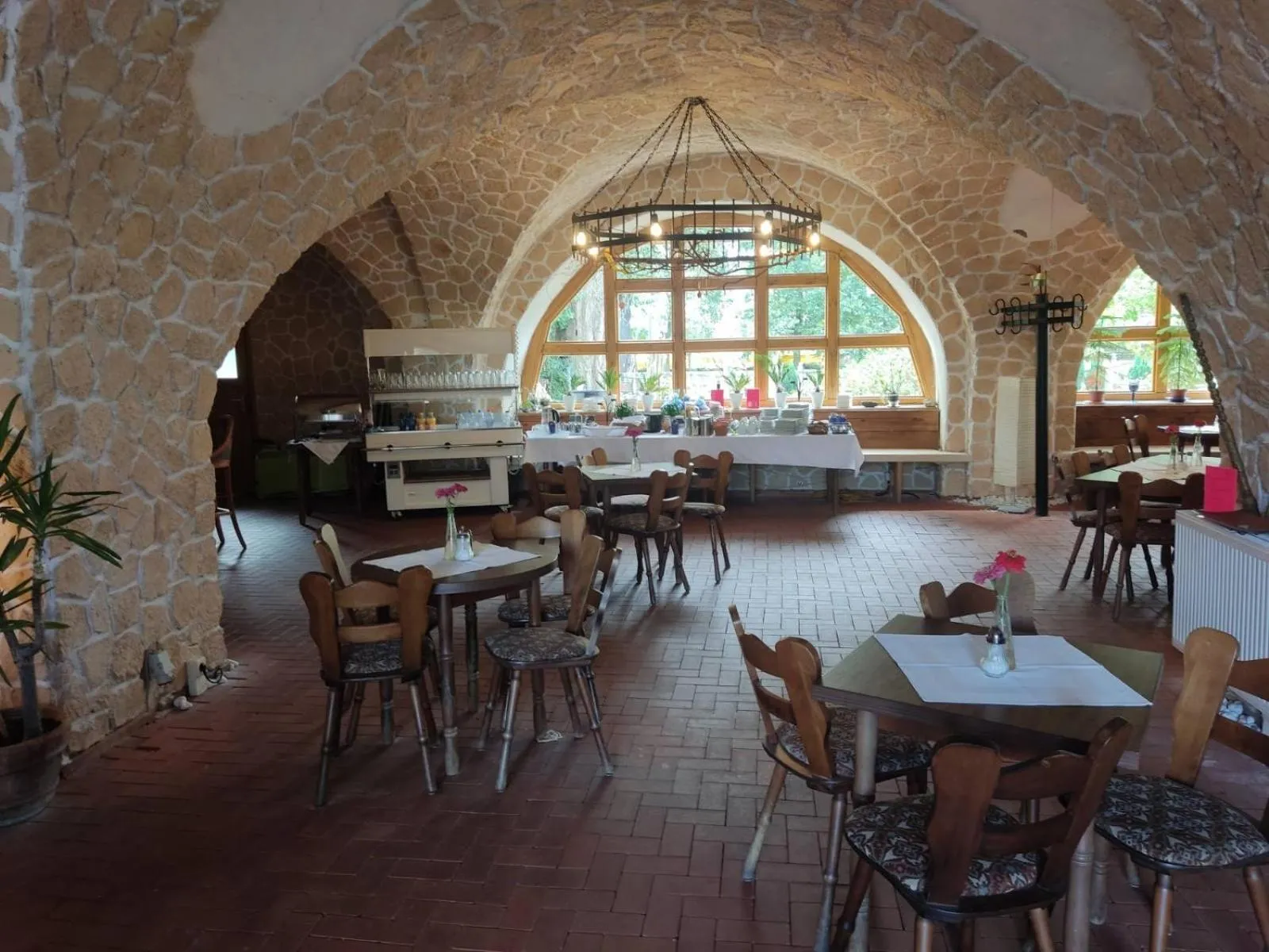 Restaurant/places to eat in Rittergut Dröschkau