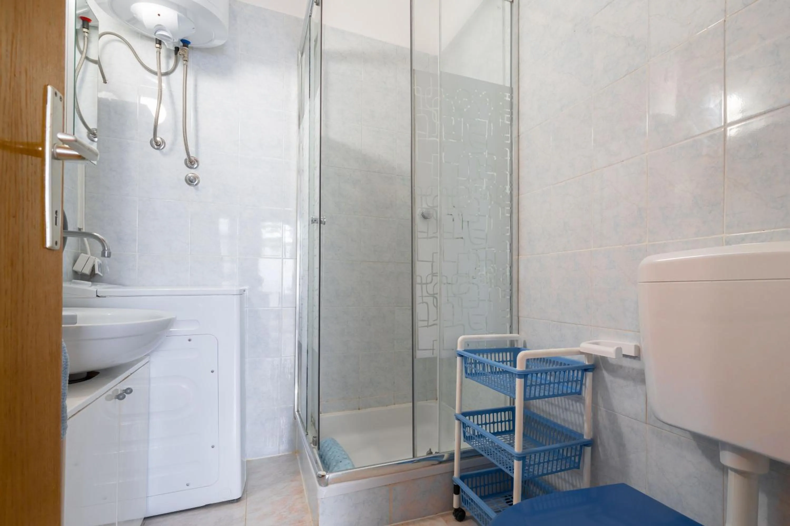 Bathroom in Apartments Ljiljana