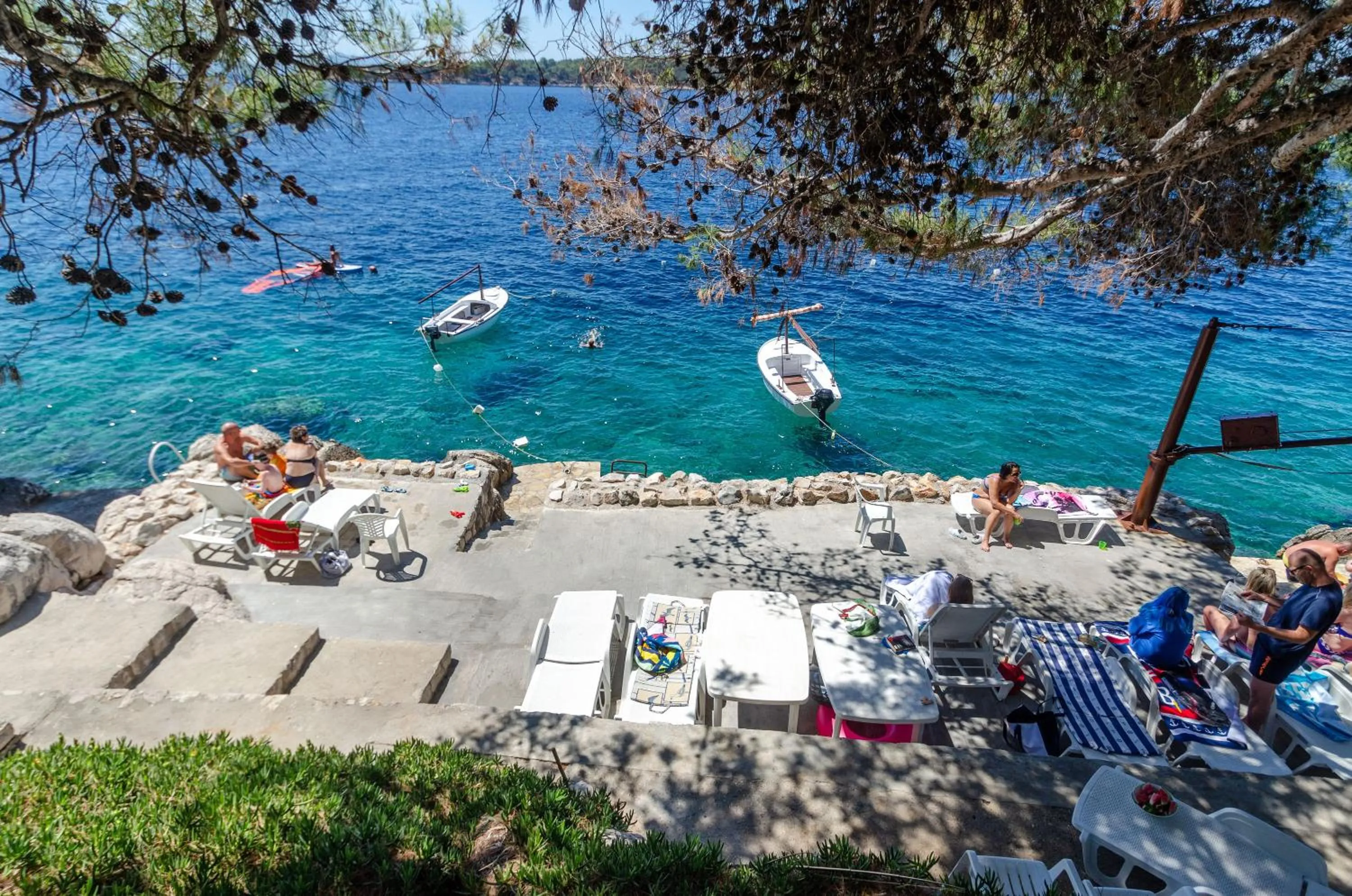 Beach in Apartments Ljiljana