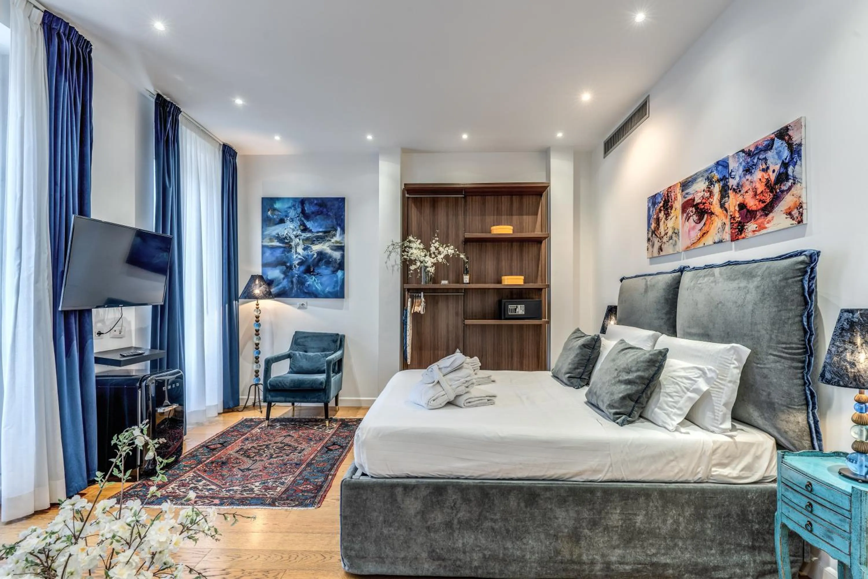 Photo of the whole room, Bed in Suite della Pigna