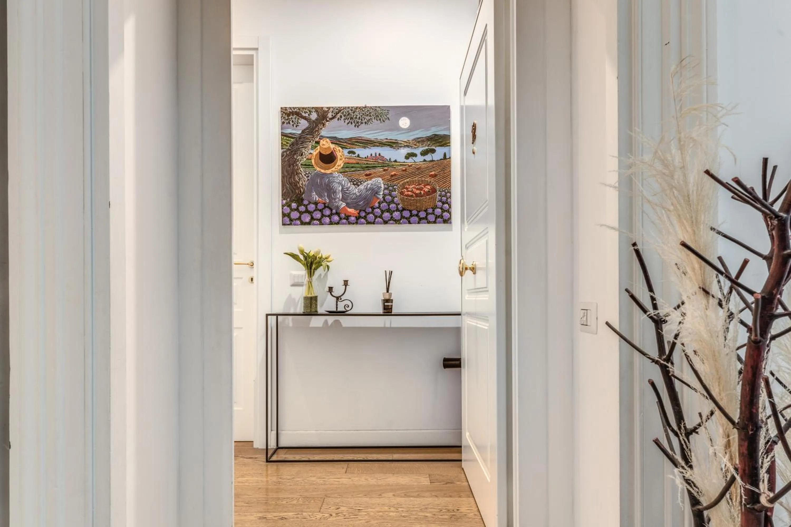 Property building in Suite della Pigna