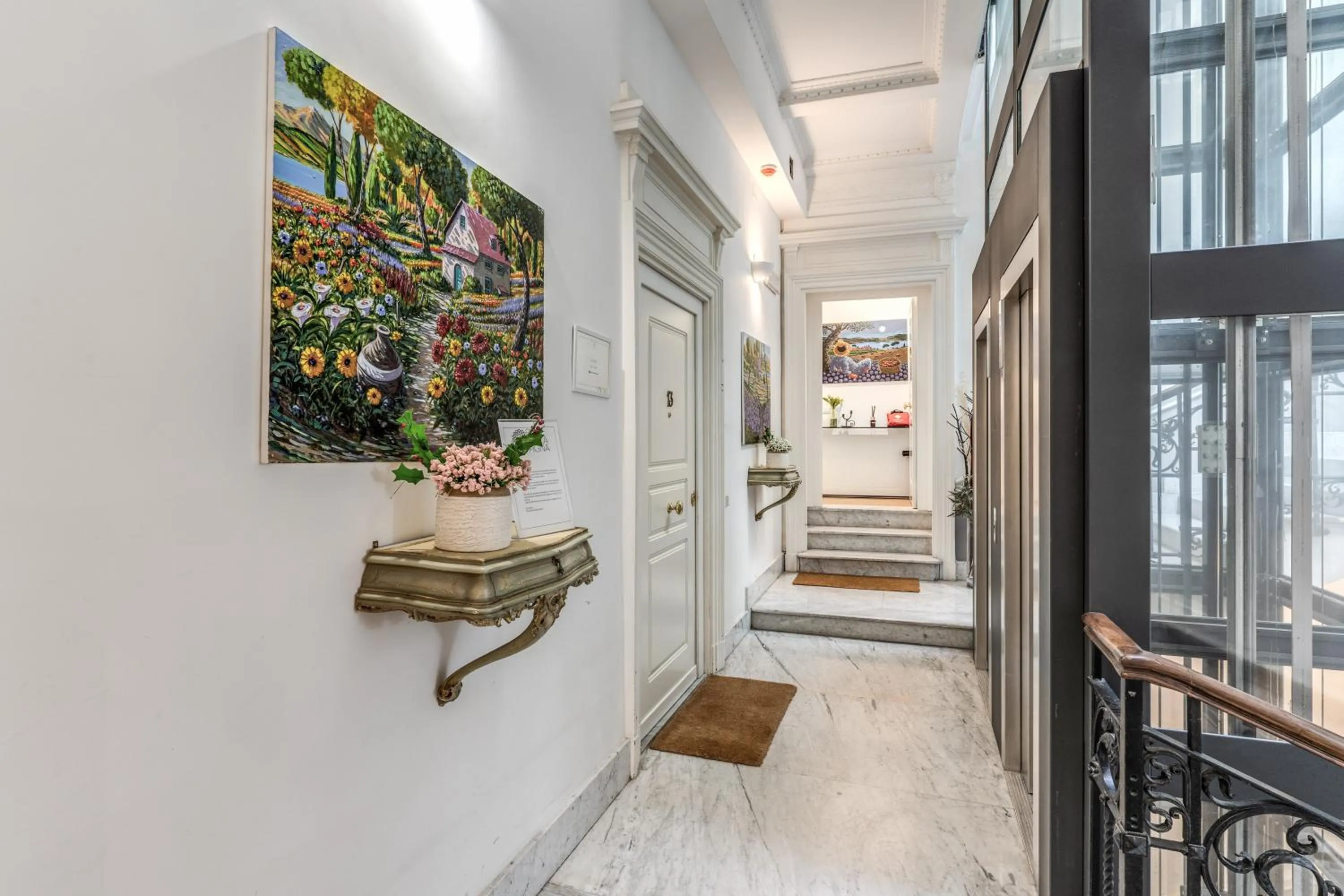 Property building in Suite della Pigna