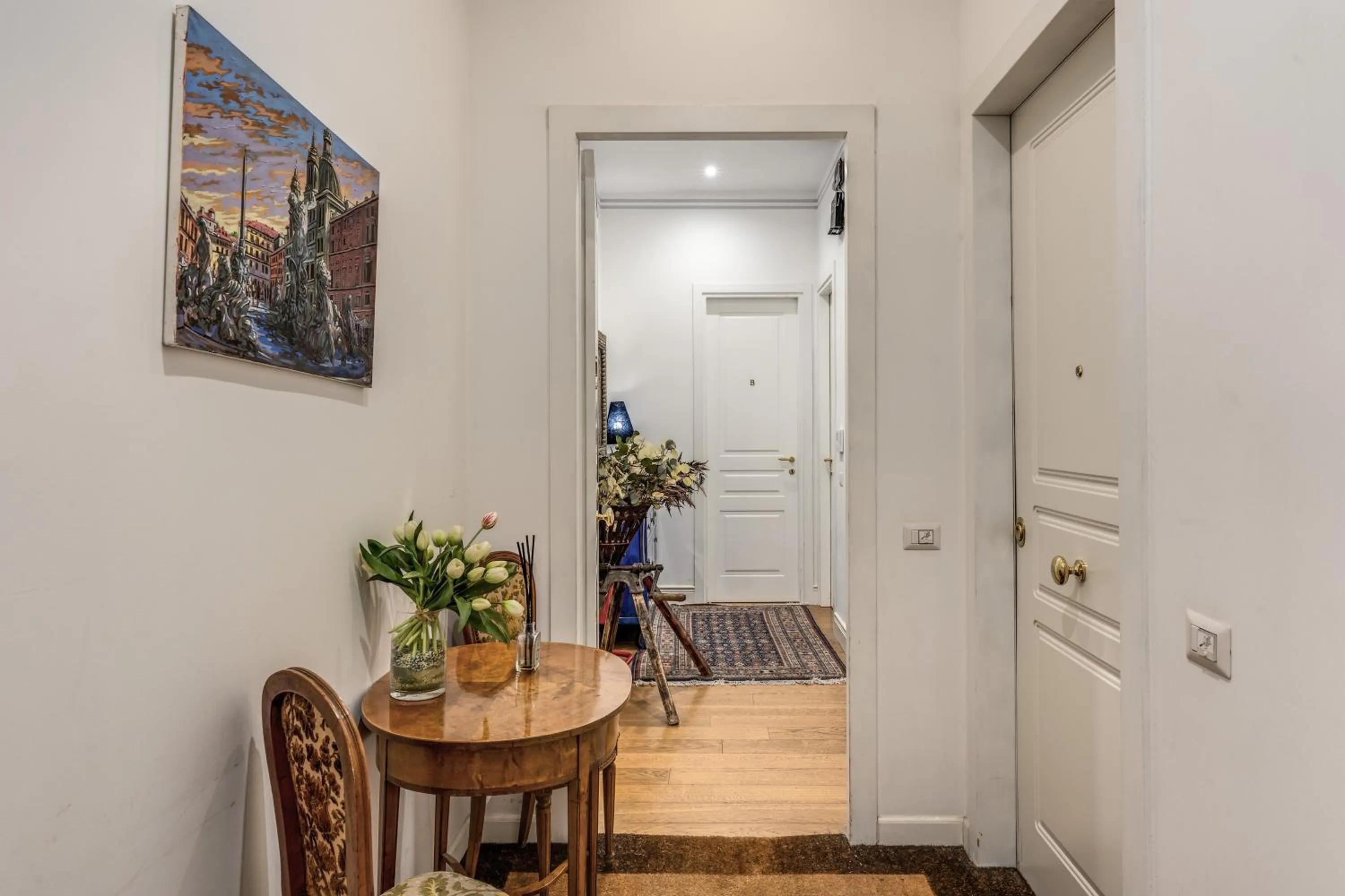 Property building in Suite della Pigna