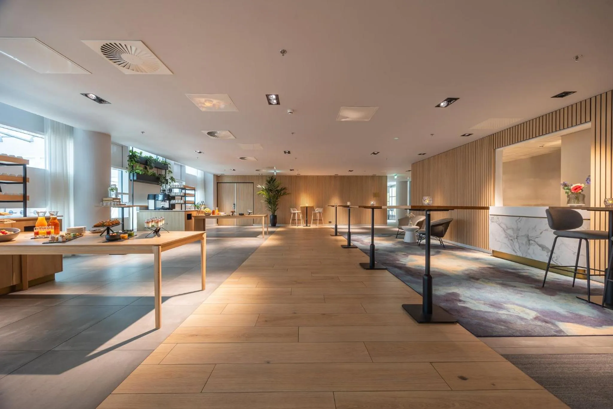 Meeting/conference room in Crowne Plaza Utrecht - Central Station by IHG