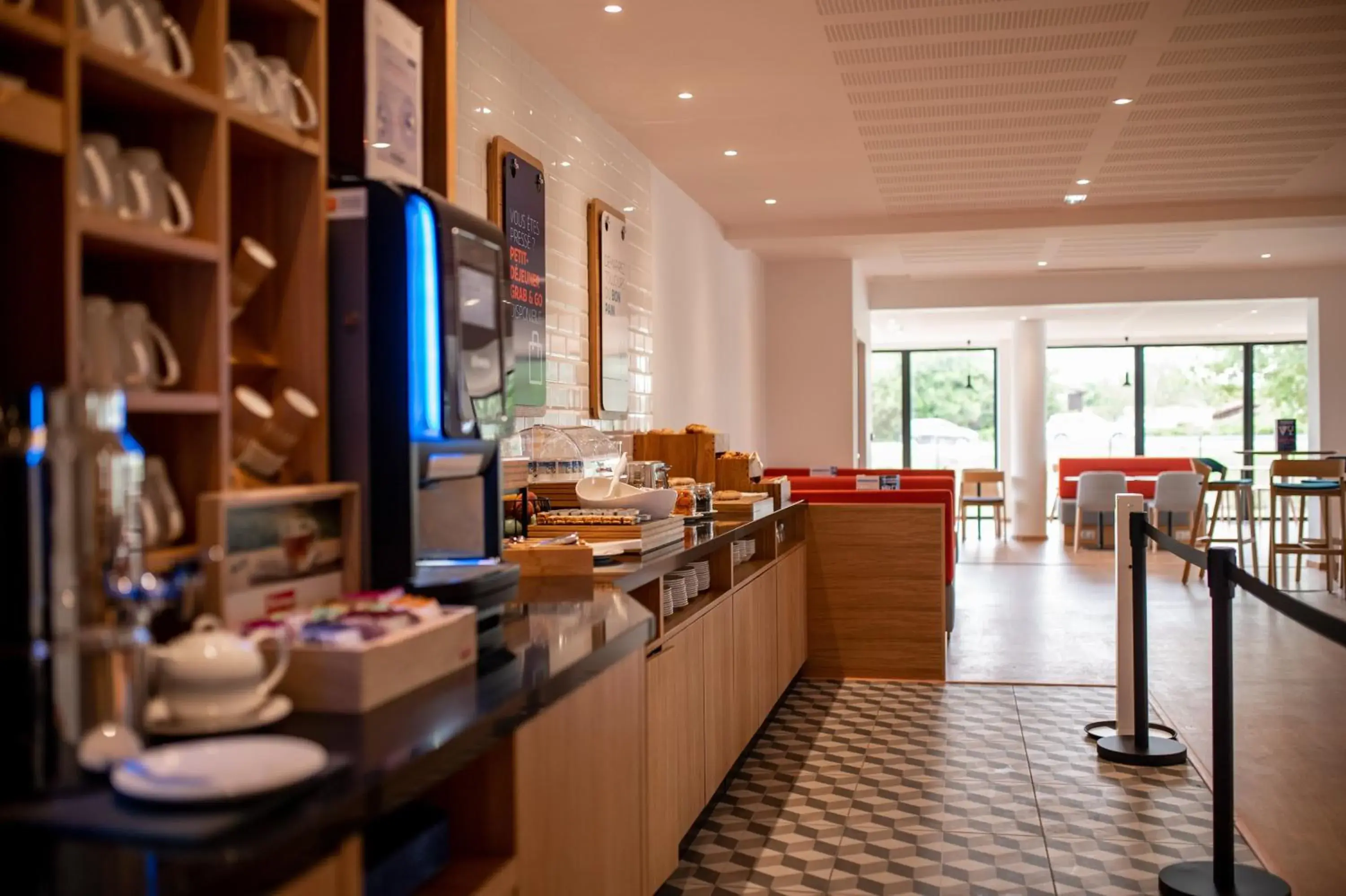 Breakfast in Holiday Inn Express - Arcachon - La Teste by IHG Breakfast in Holiday Inn Express - Arcachon - La Teste by IHG