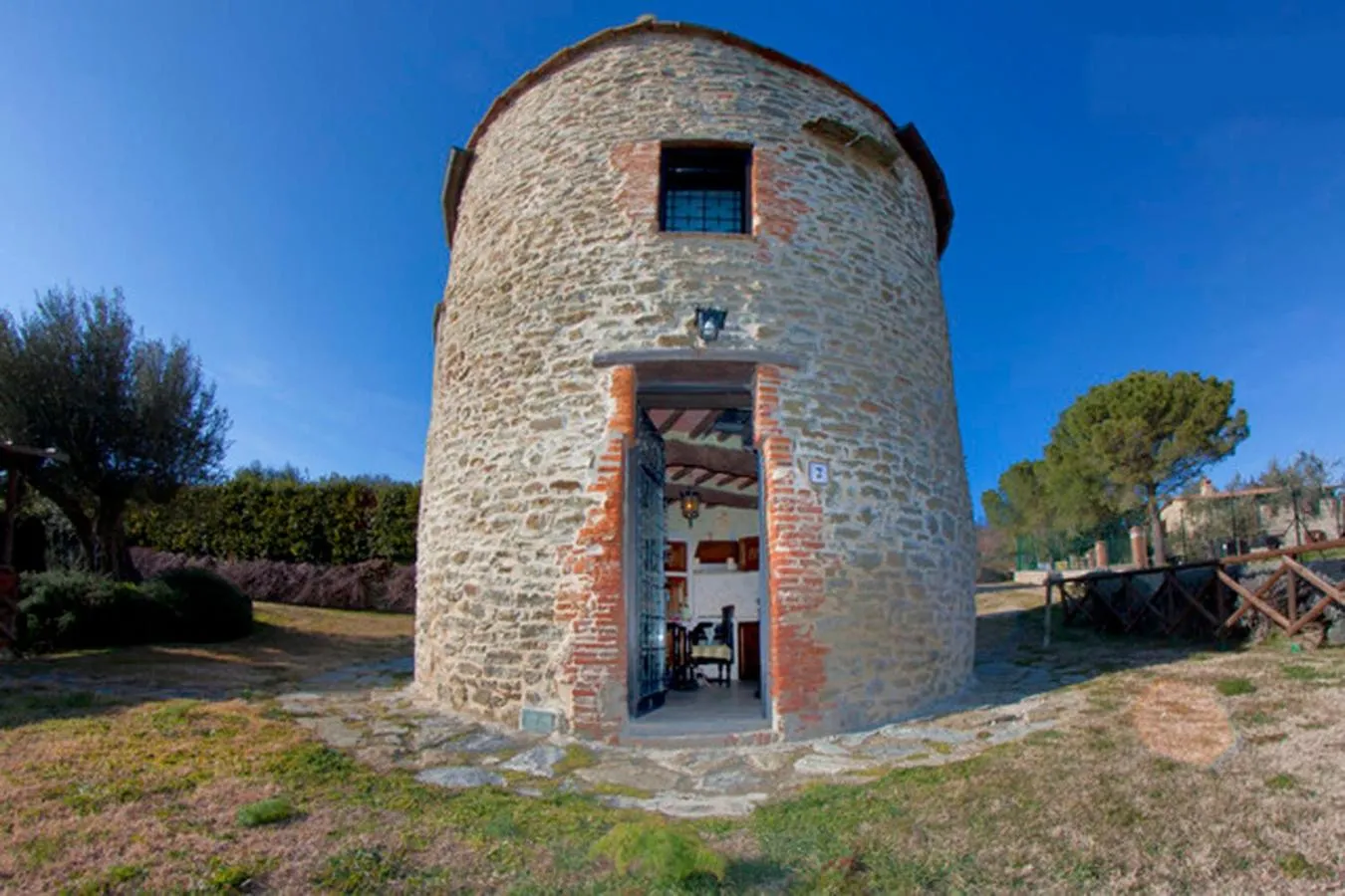 Suite with Lake View in Borgo Sanguineto
