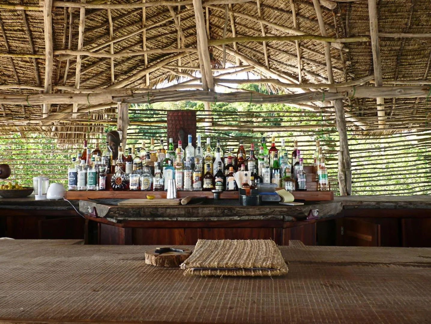 Lounge or bar in Fundu Lagoon