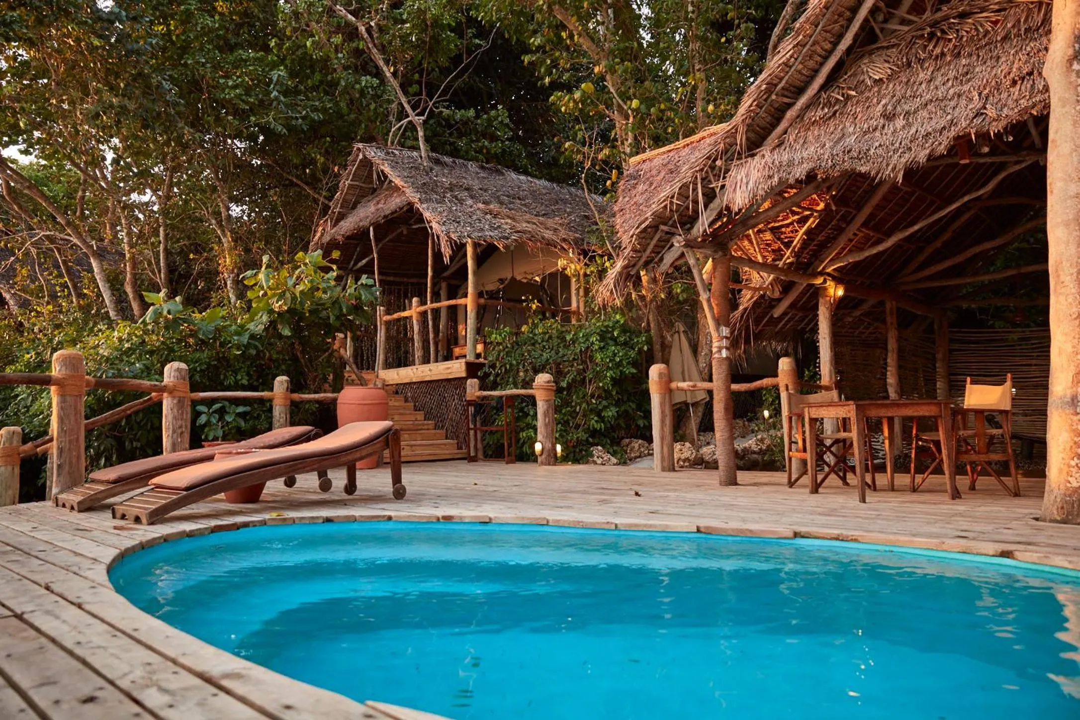 Patio in Fundu Lagoon