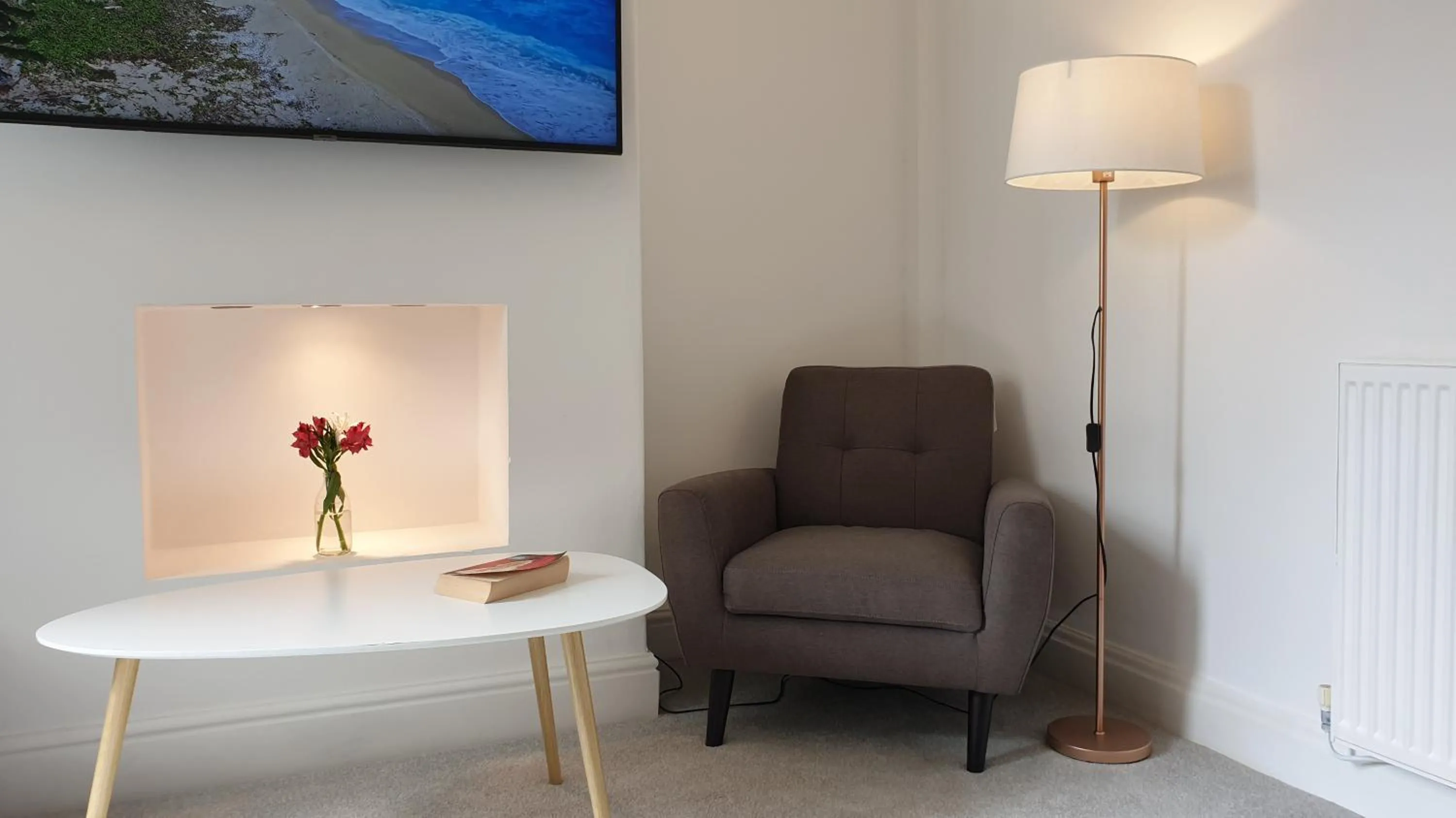 Snowdon Retreat Villa by Seaside Llandudno