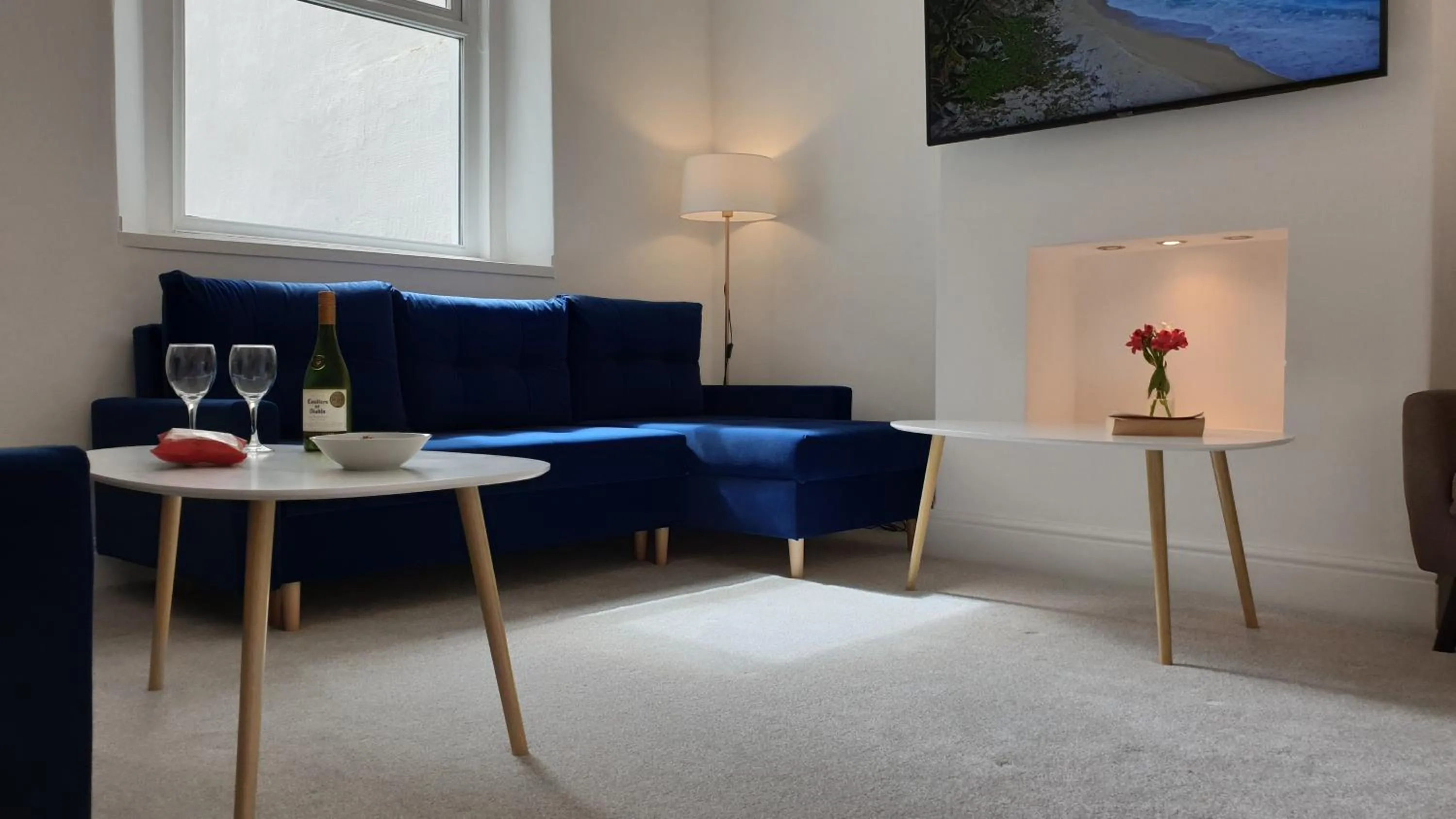 Snowdon Retreat Villa by Seaside Llandudno