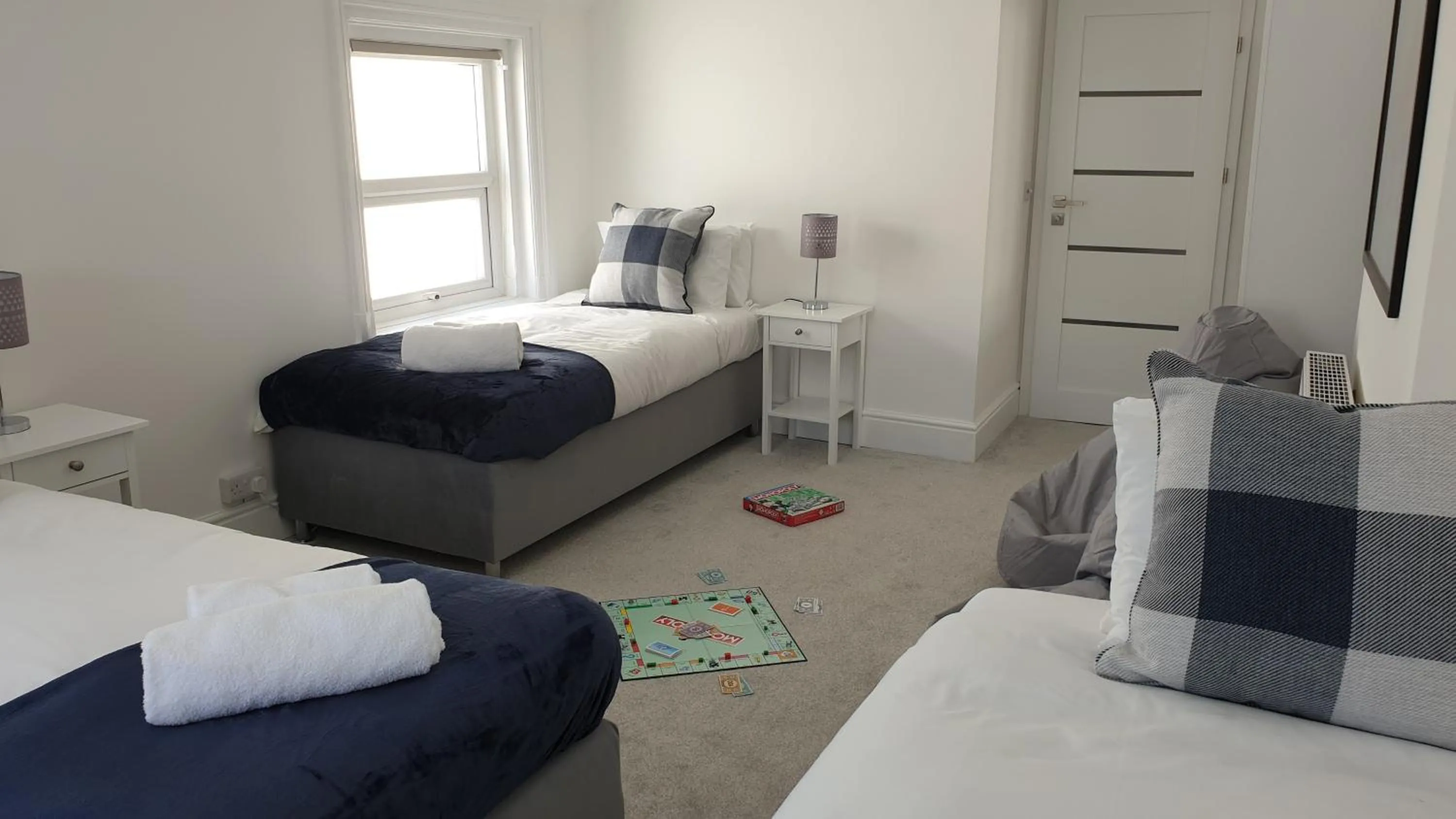 Bed in Snowdon Retreat Villa by Seaside Llandudno