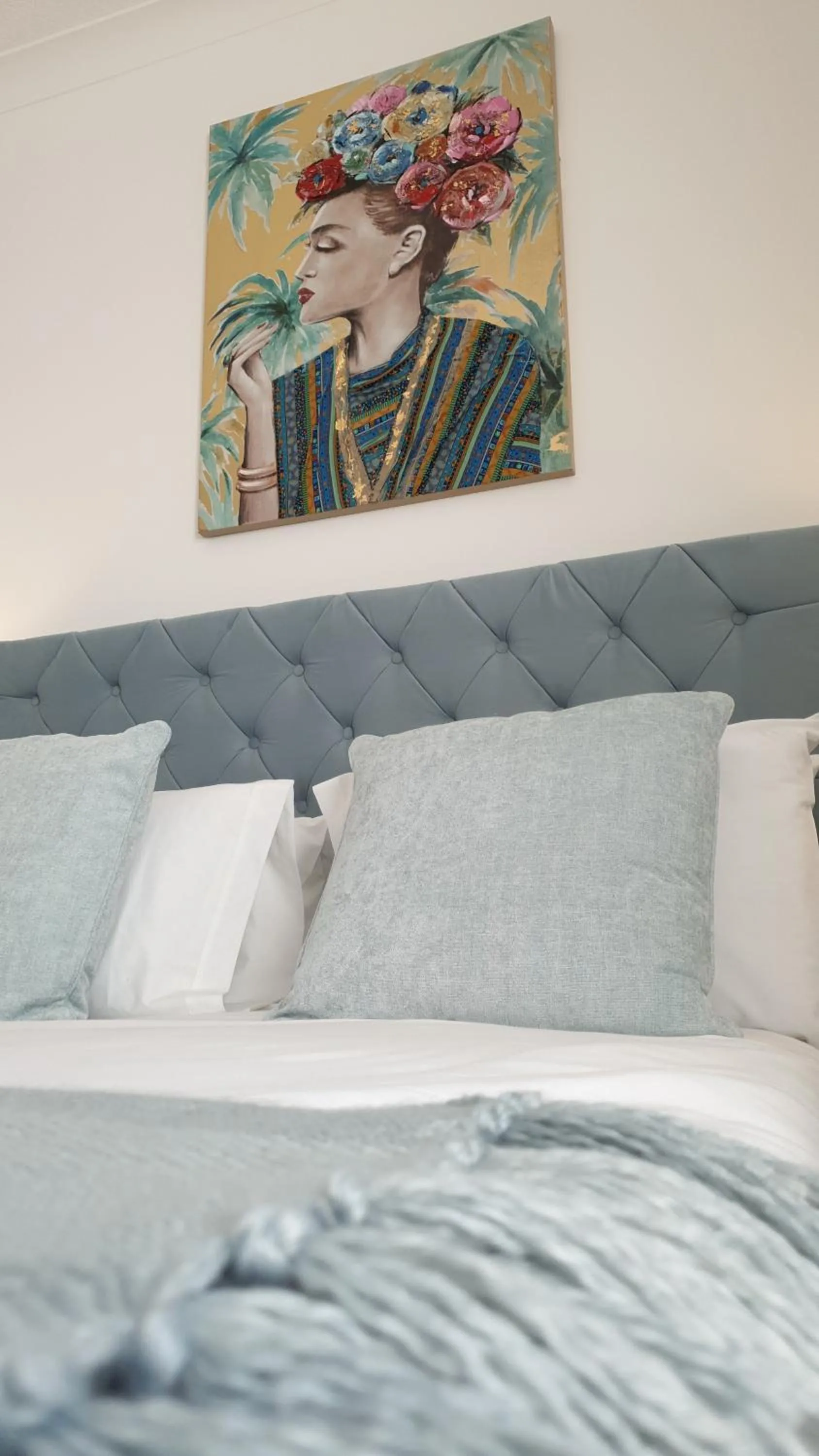 Bed in Snowdon Retreat Villa by Seaside Llandudno