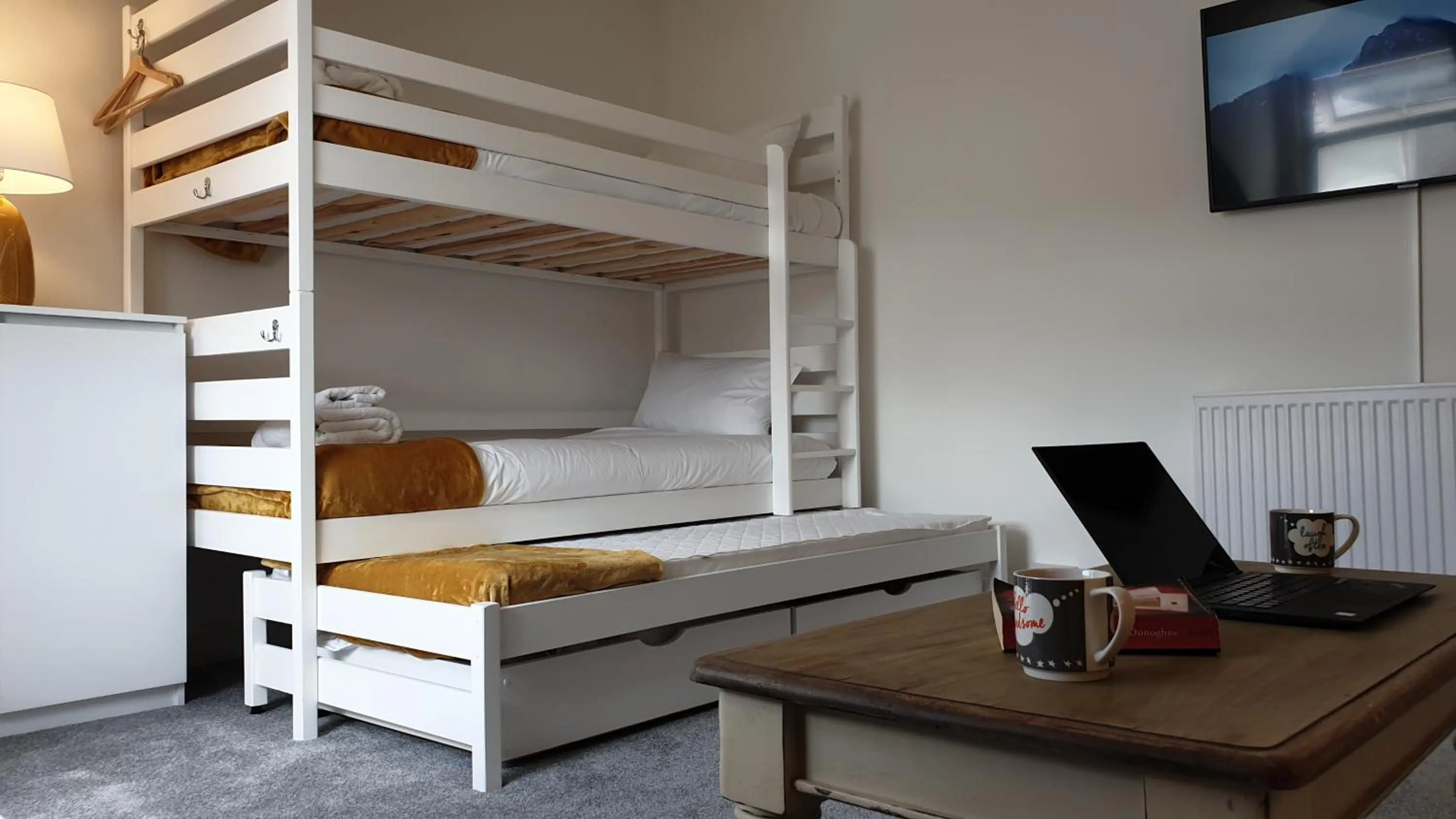 Bed in Snowdon Retreat Villa by Seaside Llandudno