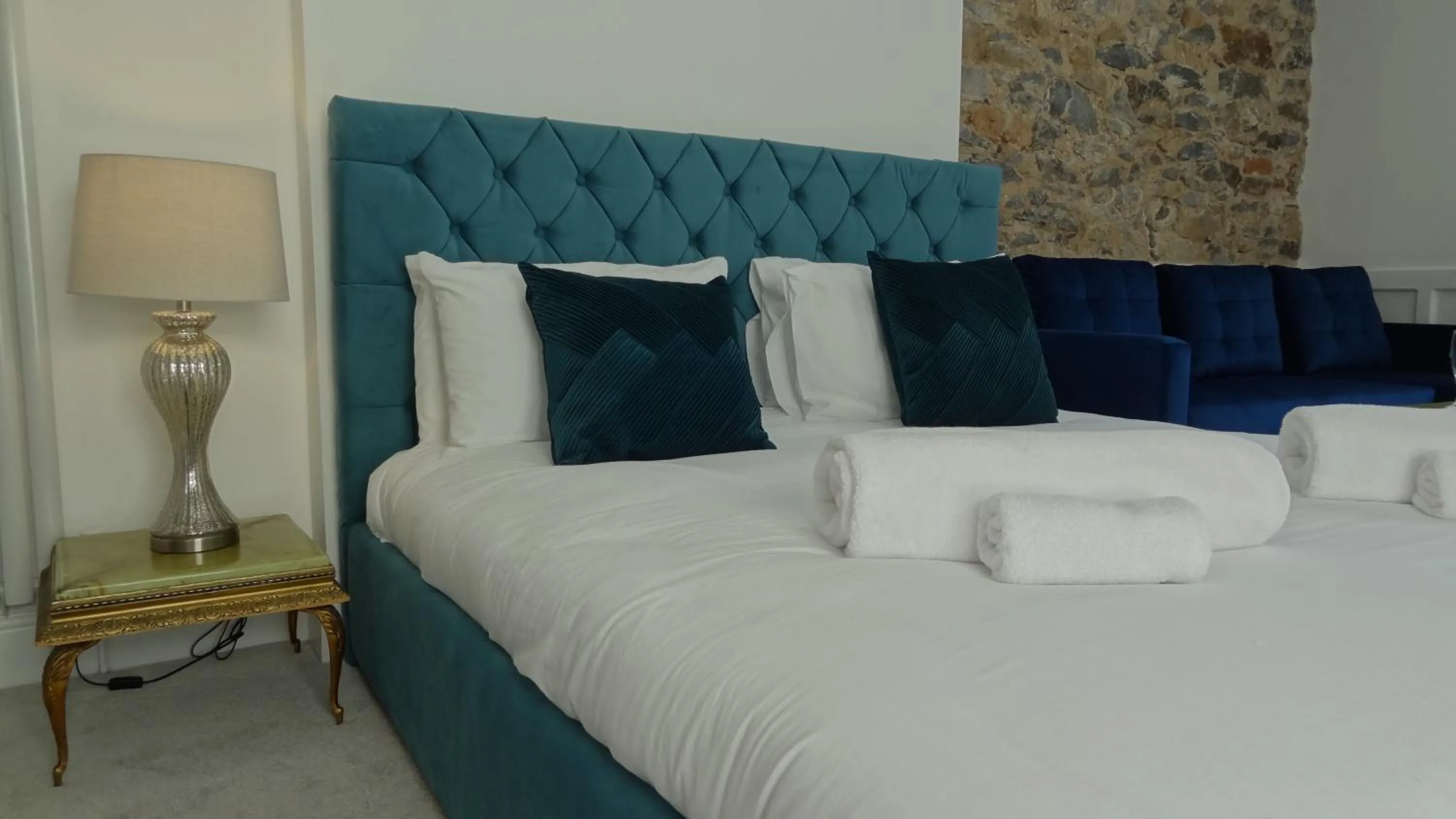 Bed in Snowdon Retreat Villa by Seaside Llandudno