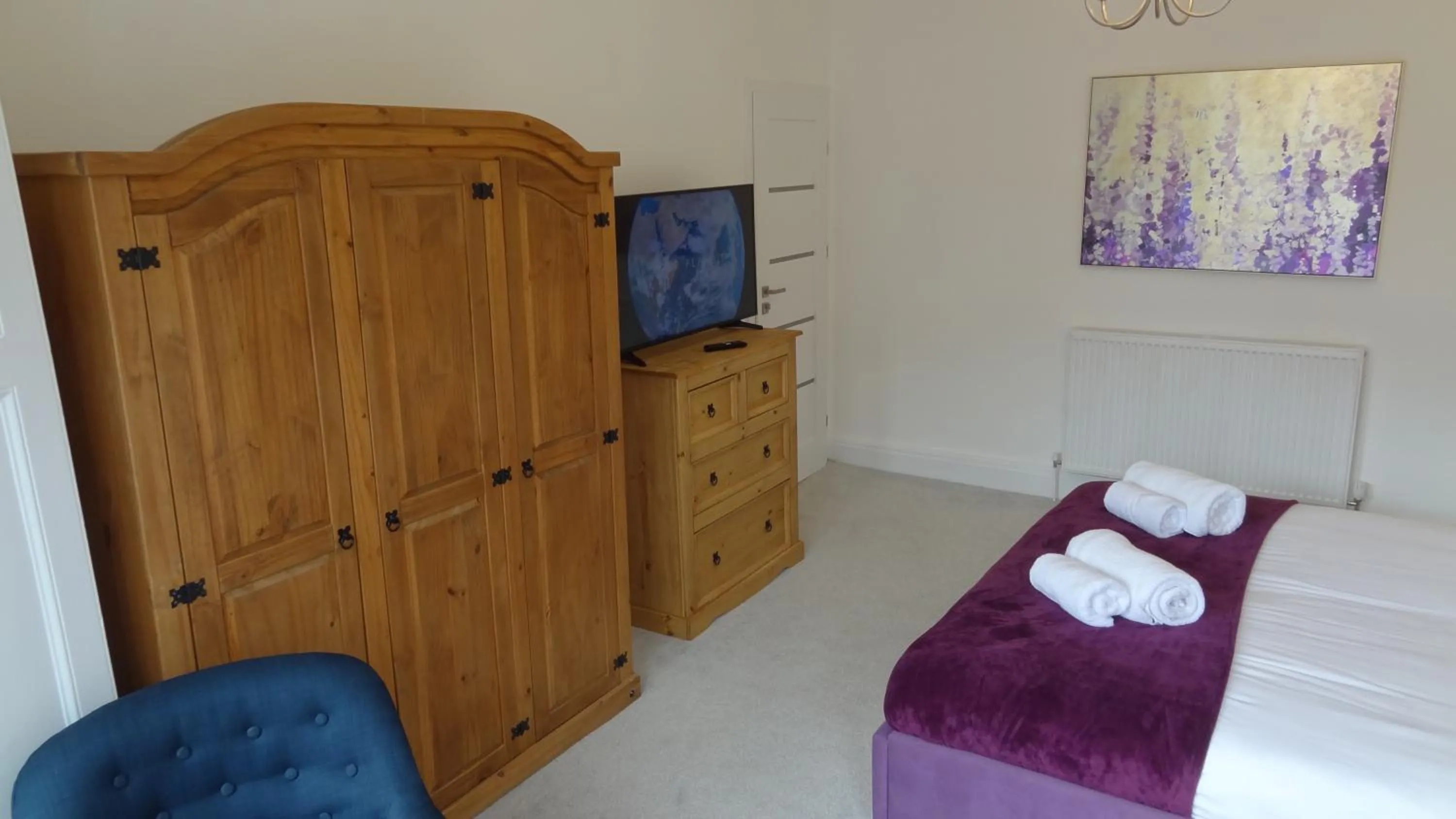 Bed in Snowdon Retreat Villa by Seaside Llandudno