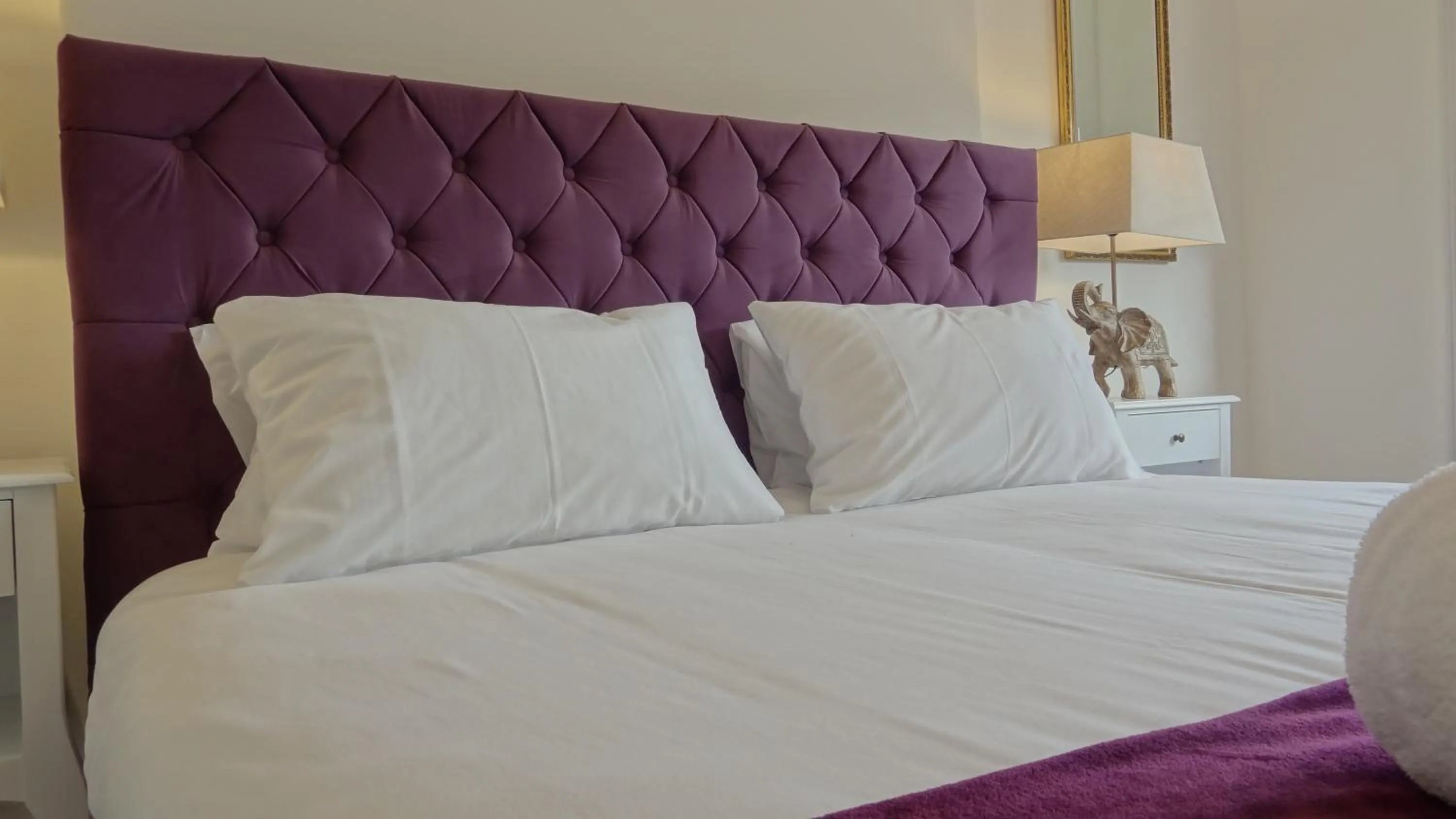 Bed in Snowdon Retreat Villa by Seaside Llandudno