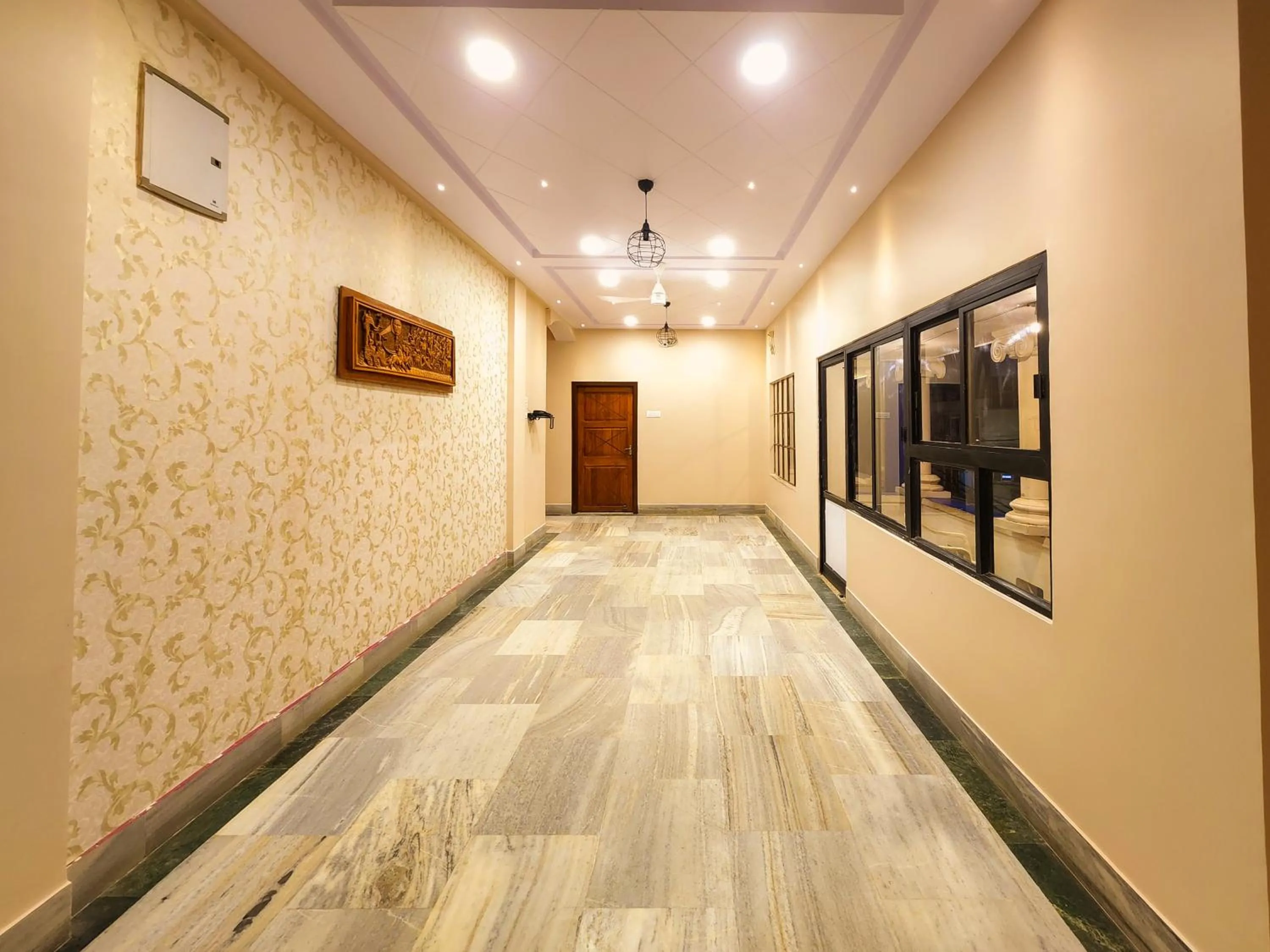 Shivani Palace Hotel, Restaurant & Party Hall
