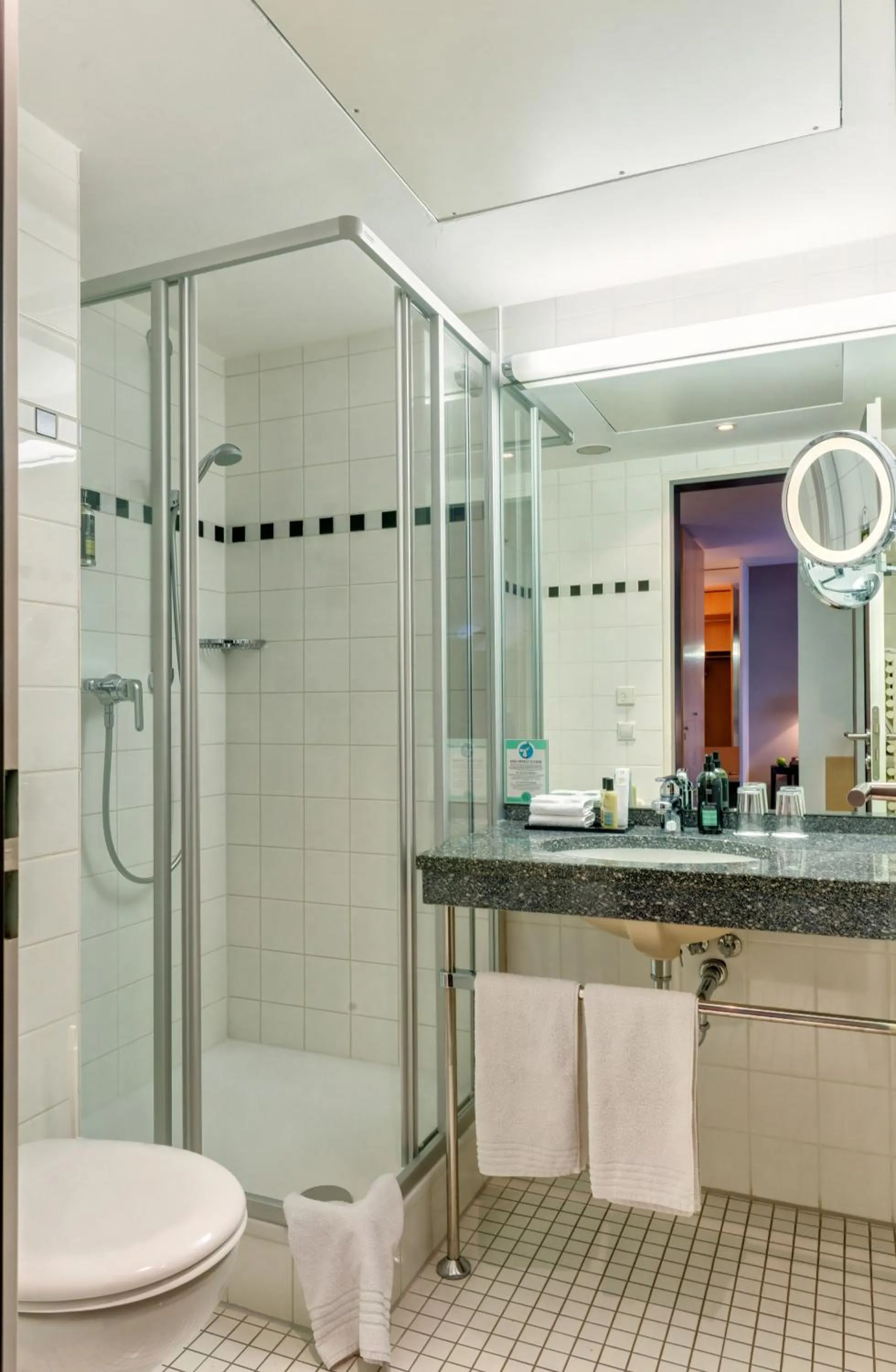 Shower in nestor Hotel Stuttgart-Ludwigsburg