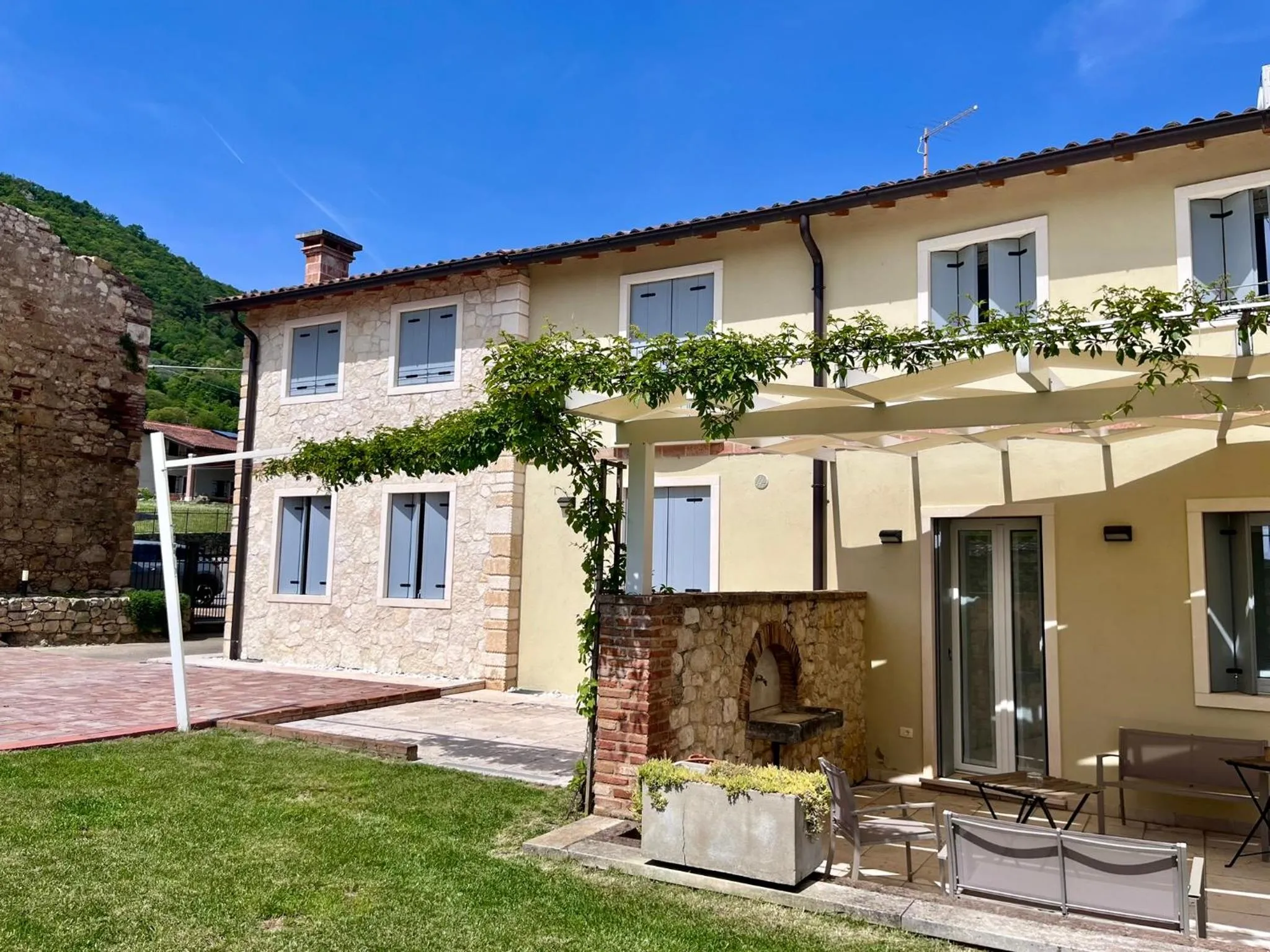 Property building in Villavecchia