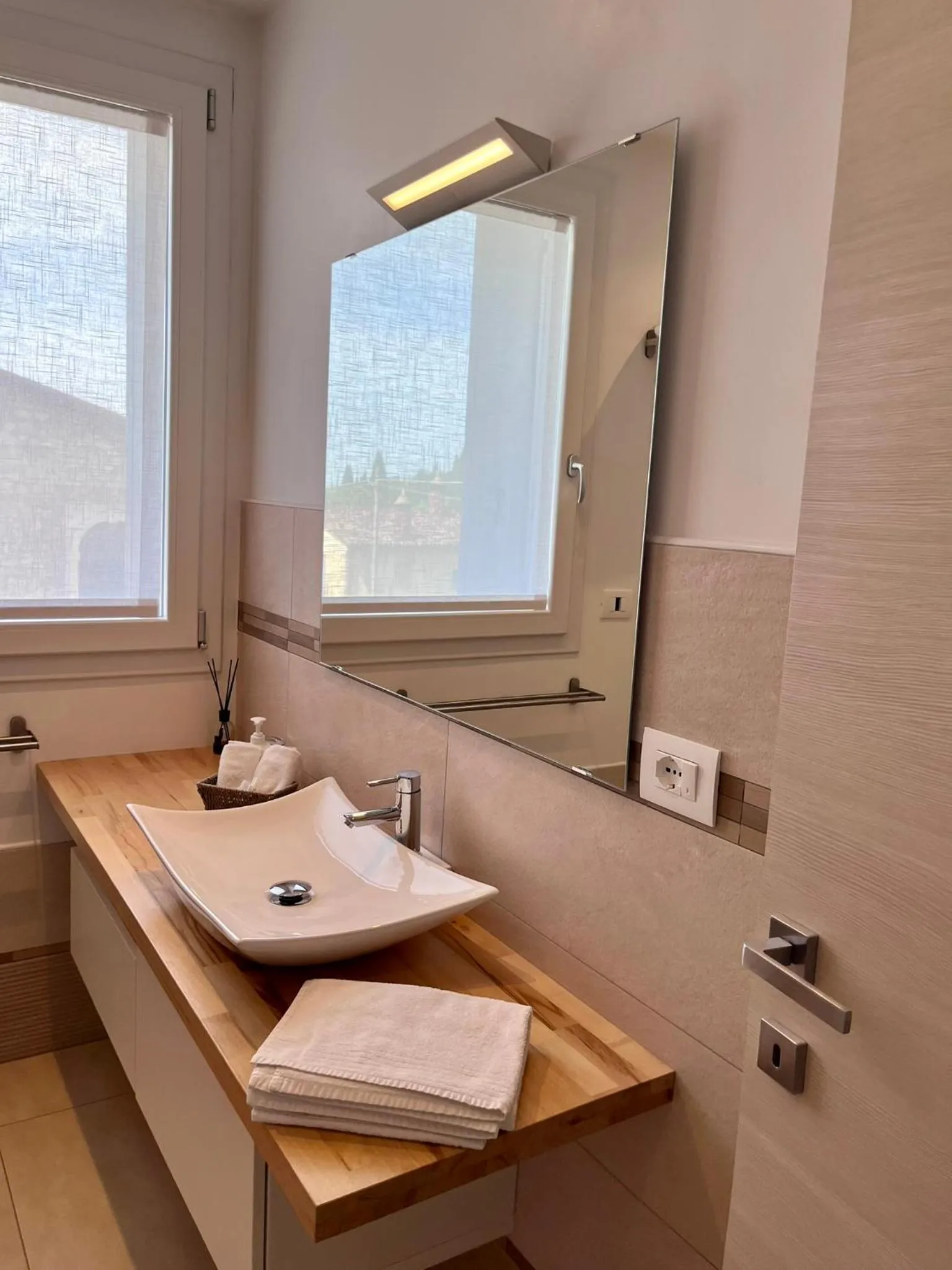 Bathroom in Villavecchia