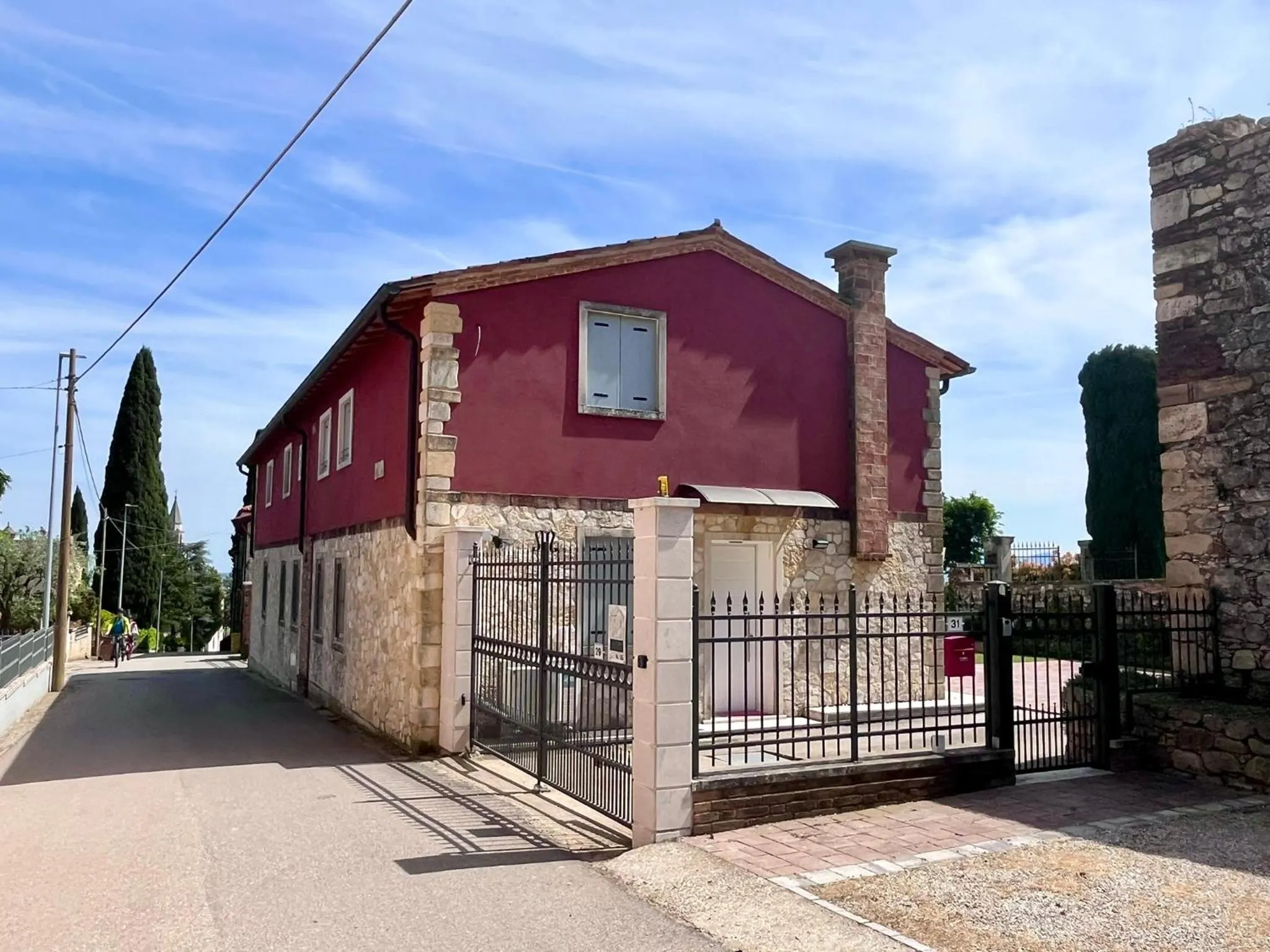 Property building in Villavecchia
