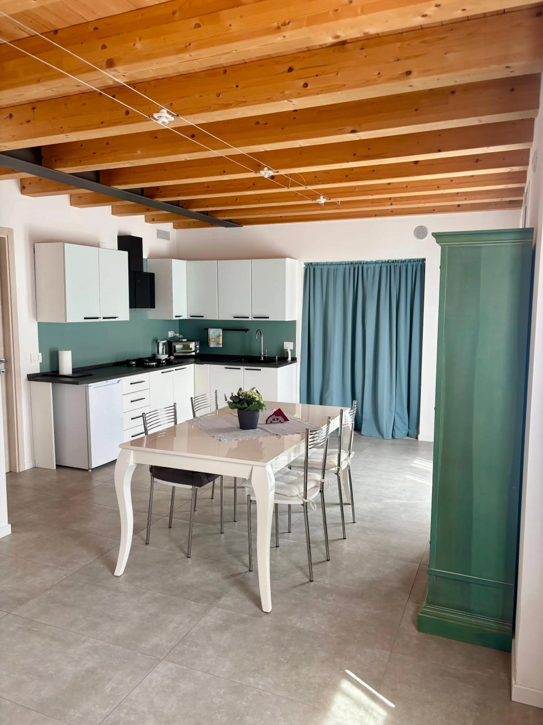 Kitchen or kitchenette in Villavecchia