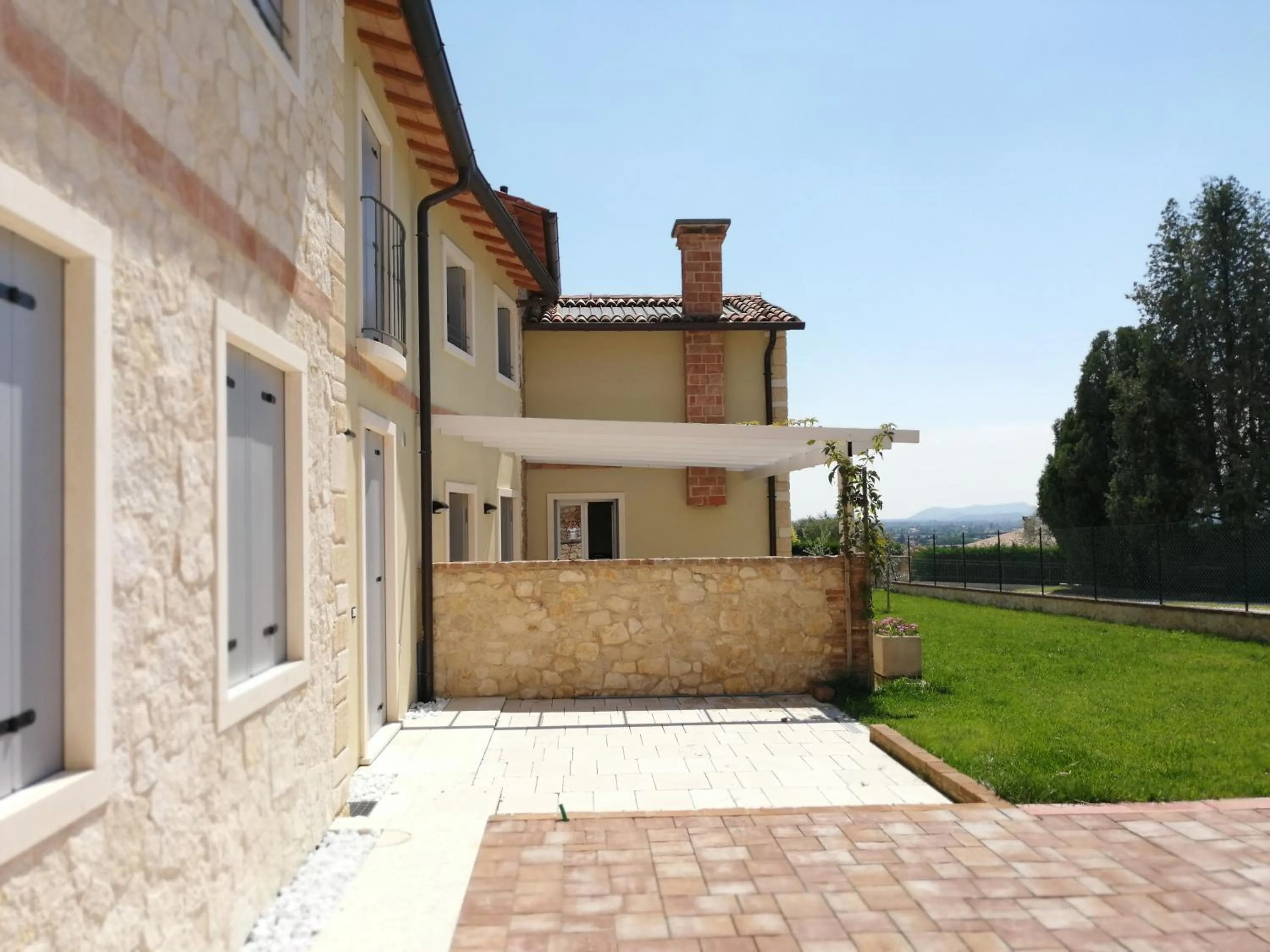 Property building in Villavecchia