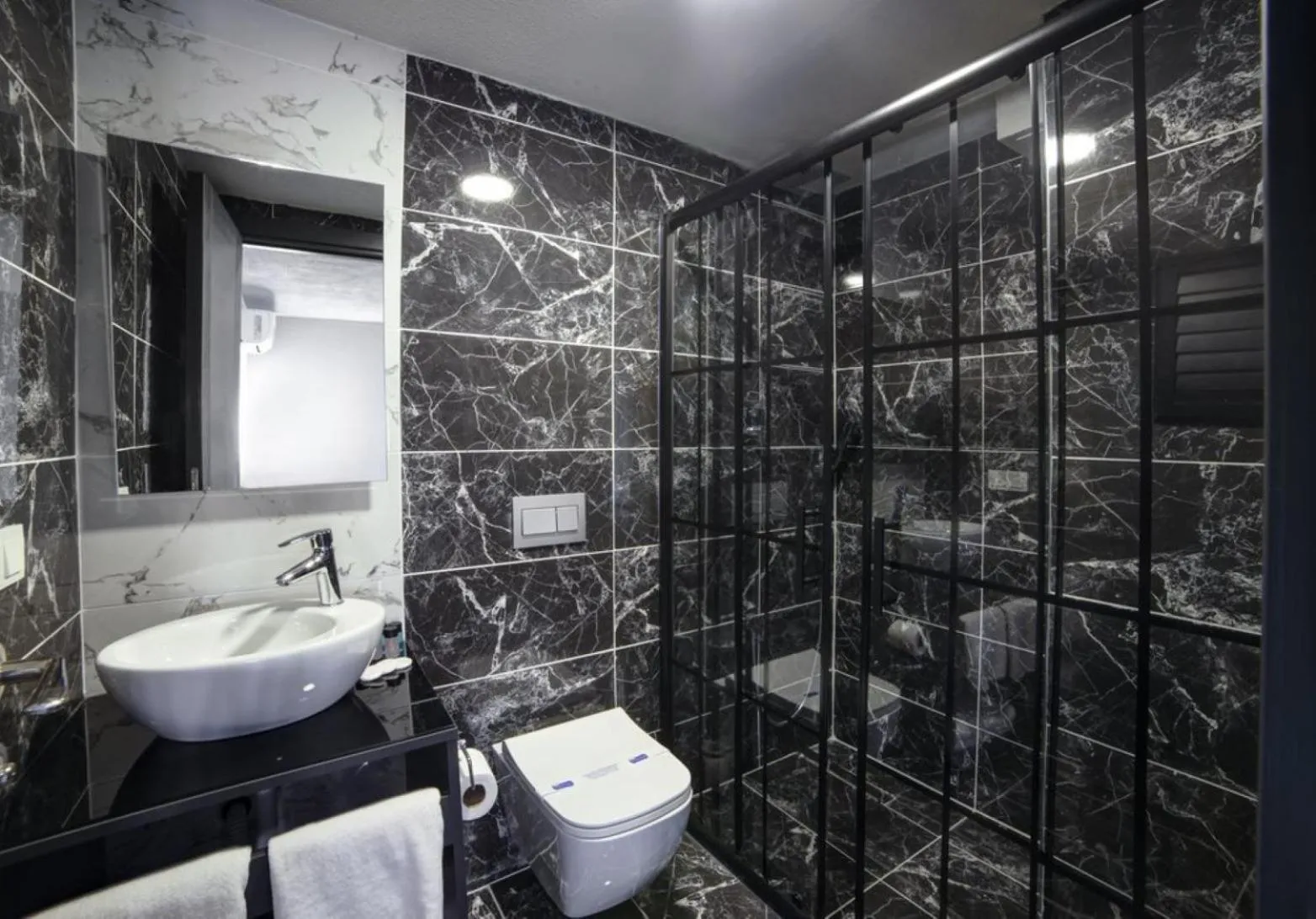 Bathroom in Taksim Seya Suites Hotel