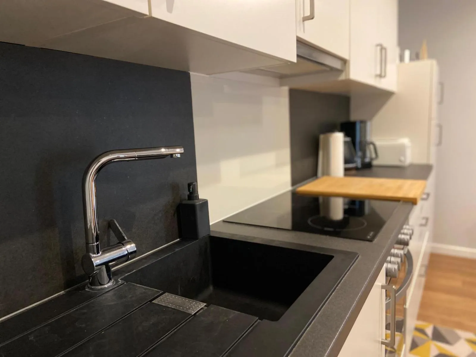 Kitchen or kitchenette in CITY MARITIME APARTMENT