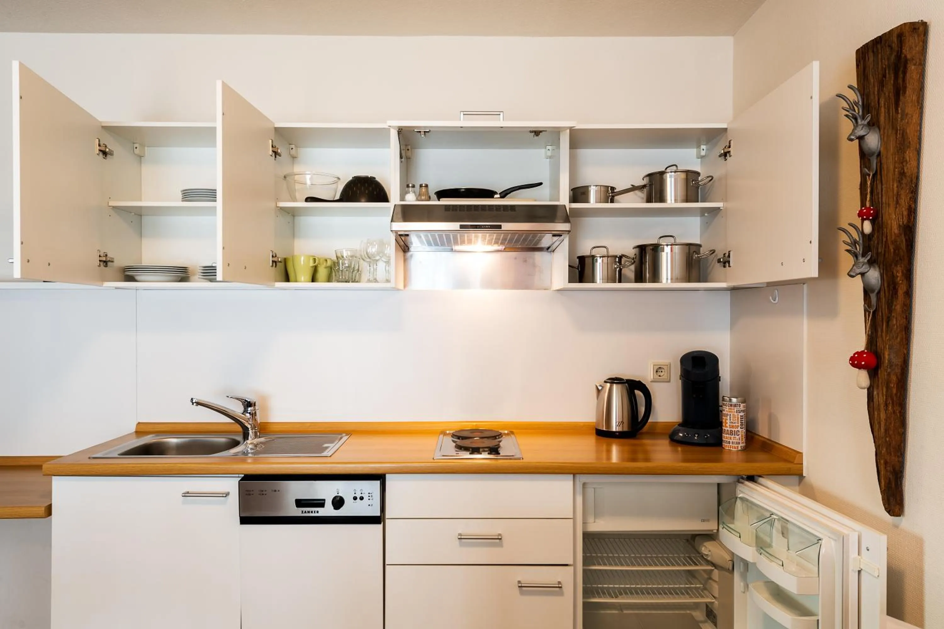 Coffee/tea facilities in Apparthotel Bad Schandau by STEIGER Hotels