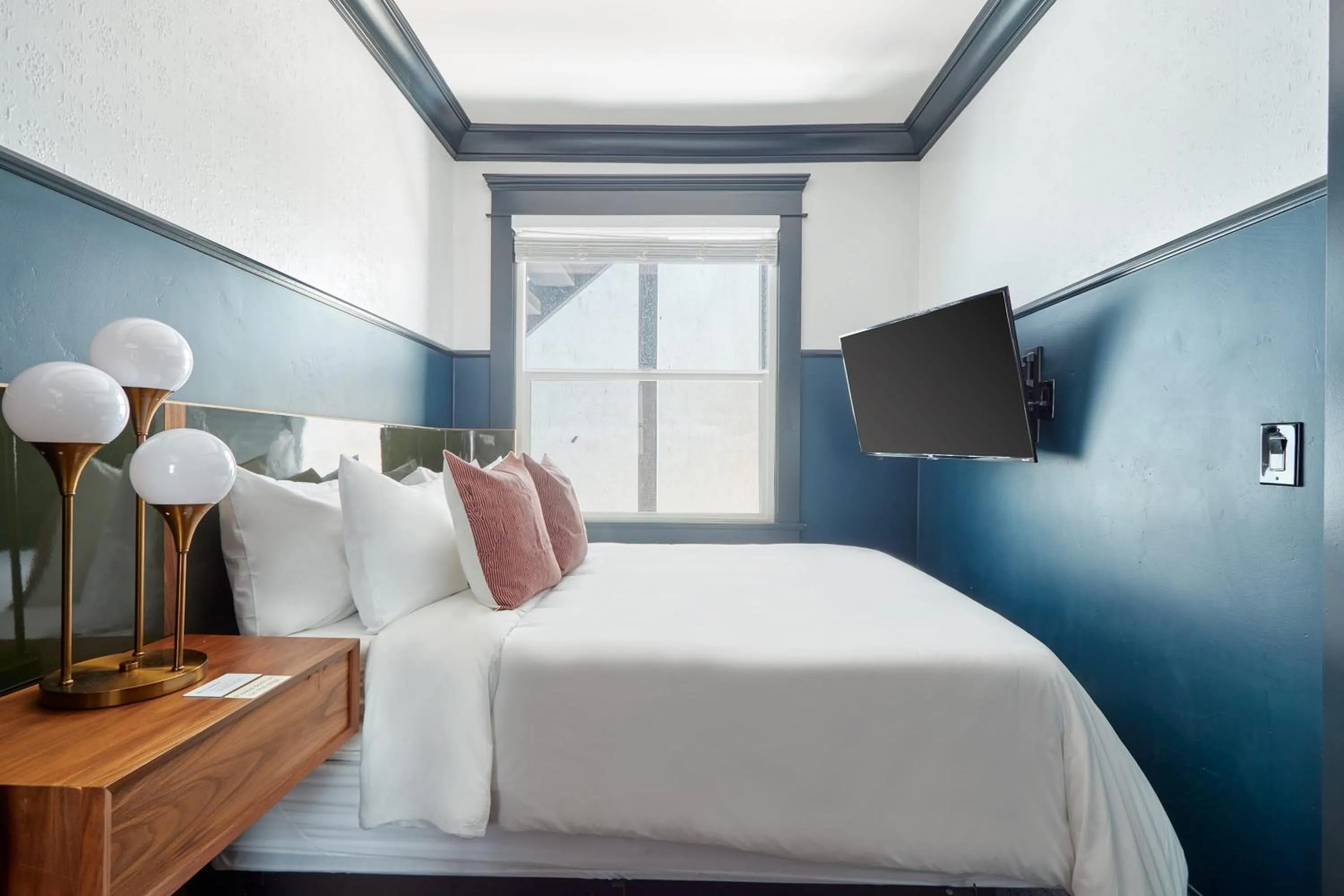 Bedroom, Bed in The Davis Downtown San Diego