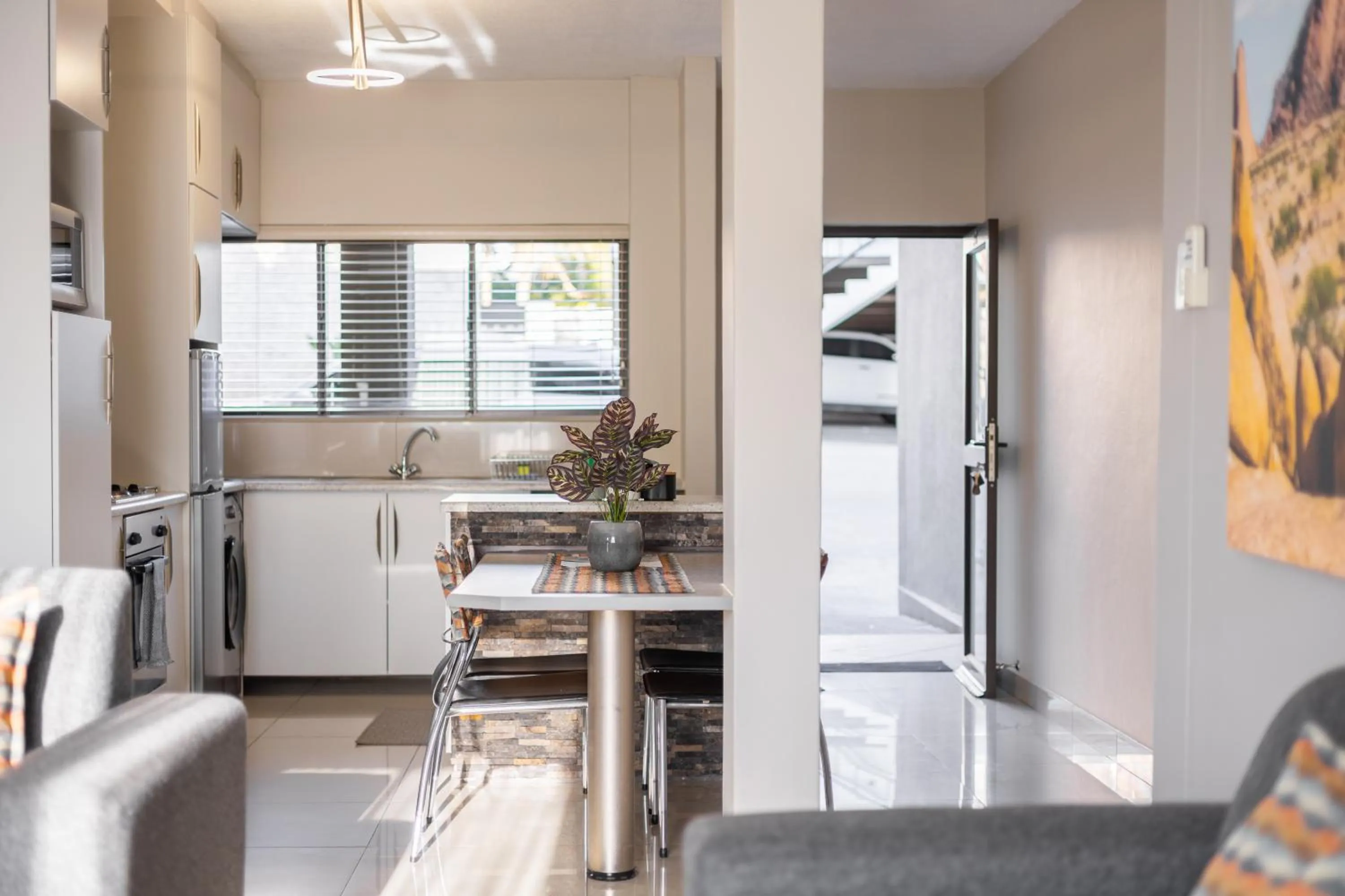 Facade/entrance in Hillside Executive Accommodation