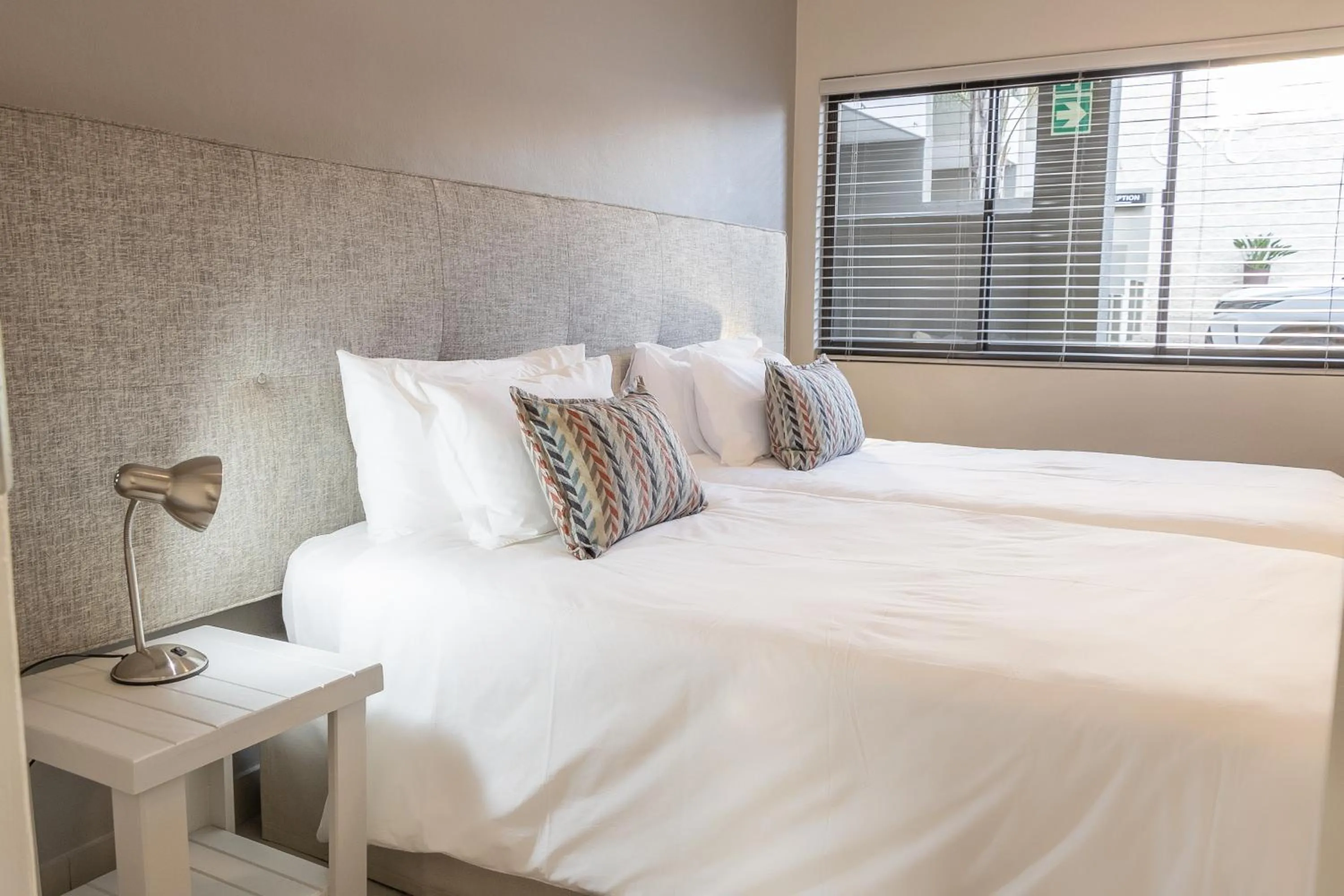 Bedroom, Bed in Hillside Executive Accommodation