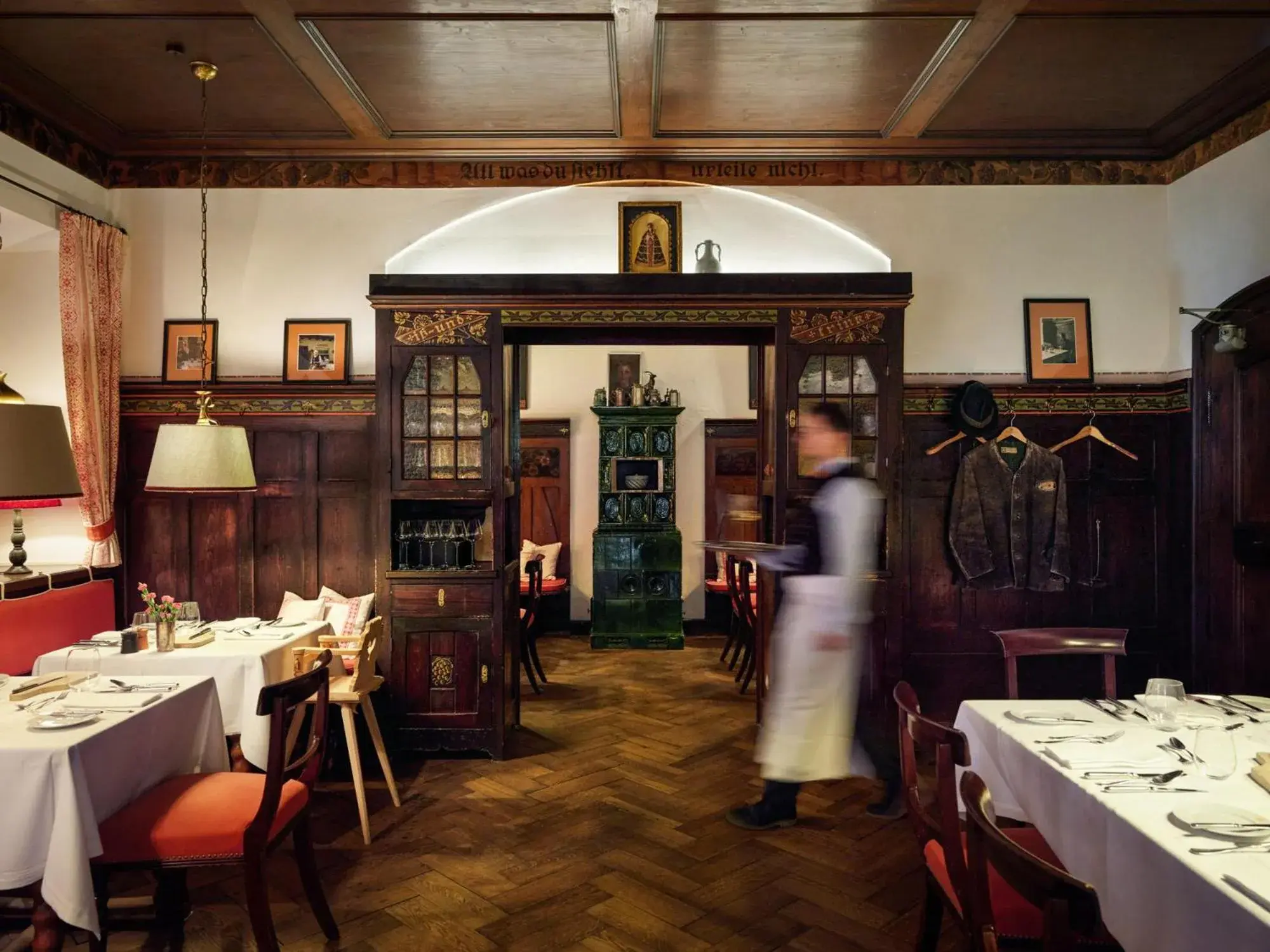 Restaurant/places to eat in Spa & Resort Bachmair Weissach, LUXURY FAMILY RESORT Restaurant/places to eat in Spa & Resort Bachmair Weissach, LUXURY FAMILY RESORT