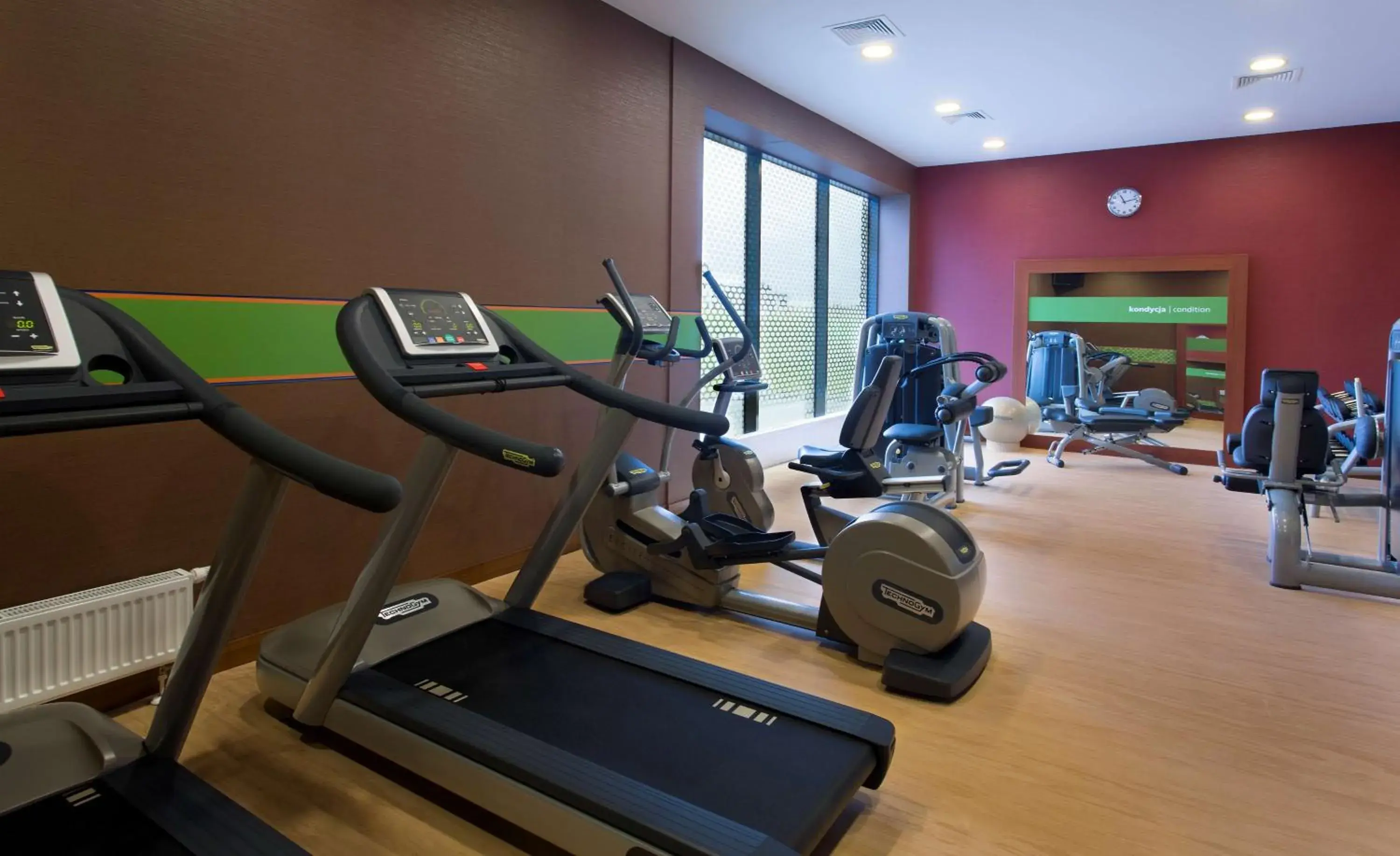 Fitness centre/facilities in Hampton by Hilton Gdansk Airport Fitness centre/facilities in Hampton by Hilton Gdansk Airport