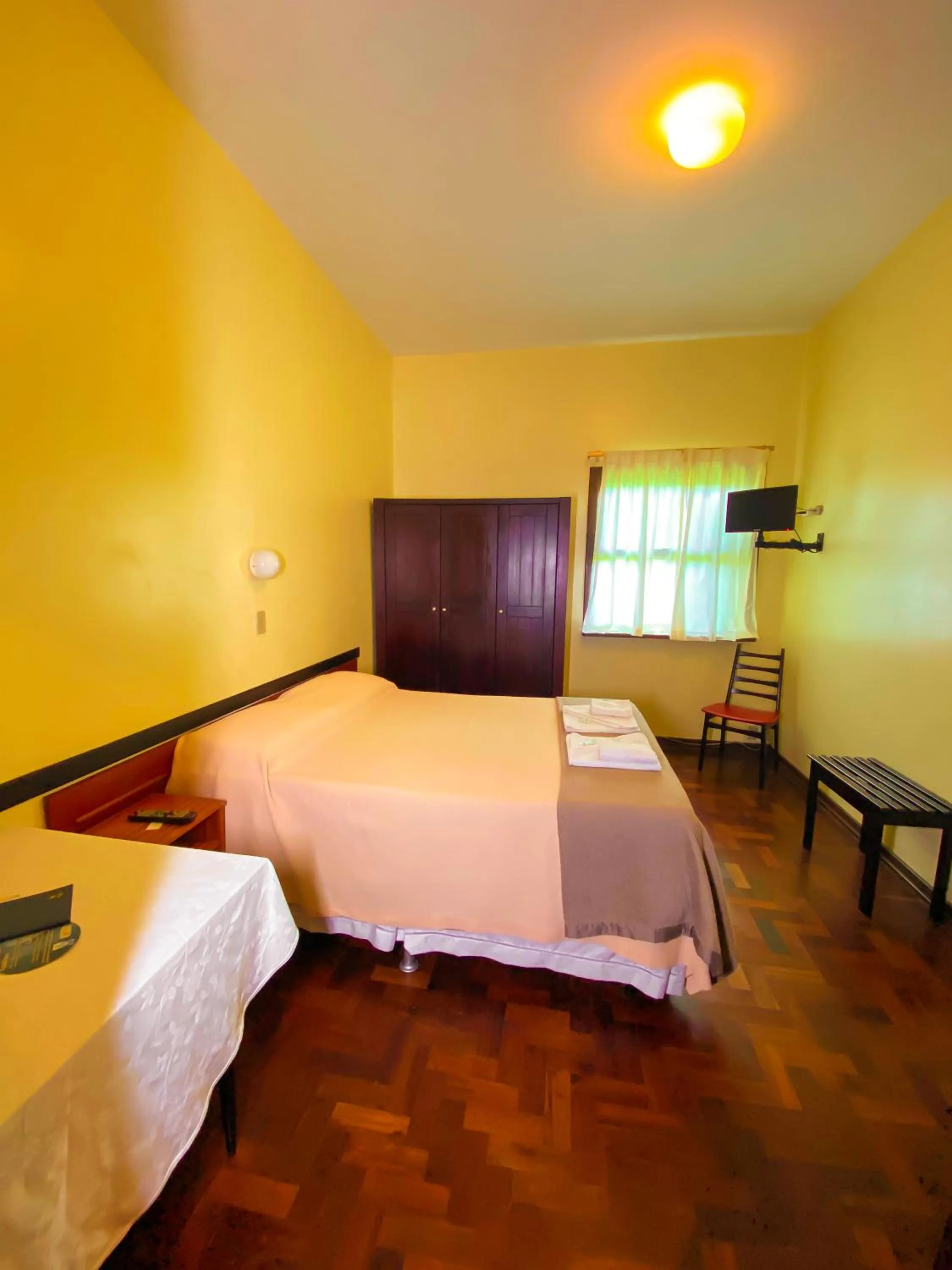 TV and multimedia in Hotel Pousada Joao de Barro